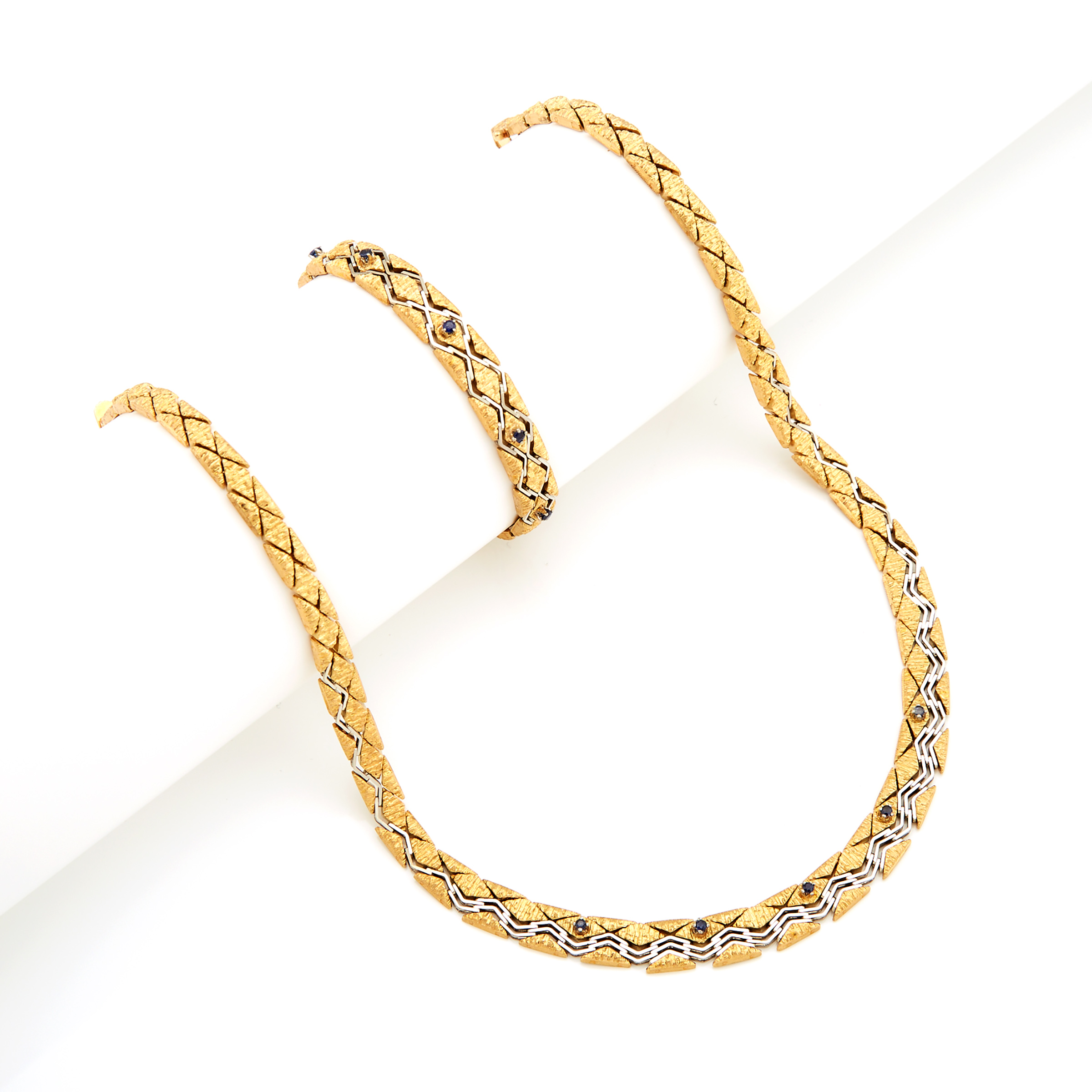 18k Yellow And White Gold Necklace And Bracelet