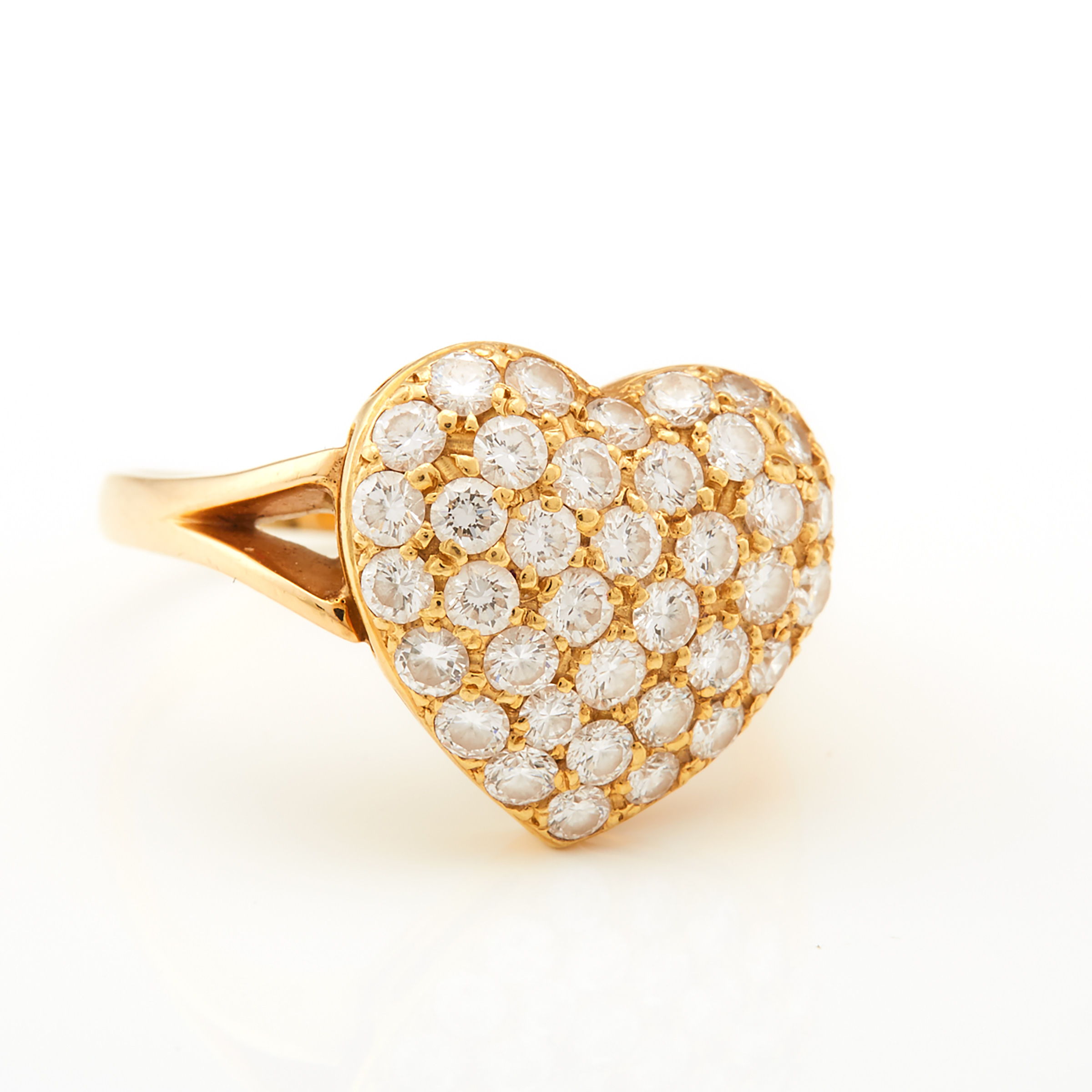 18k Yellow Gold Heart-Shaped Ring 