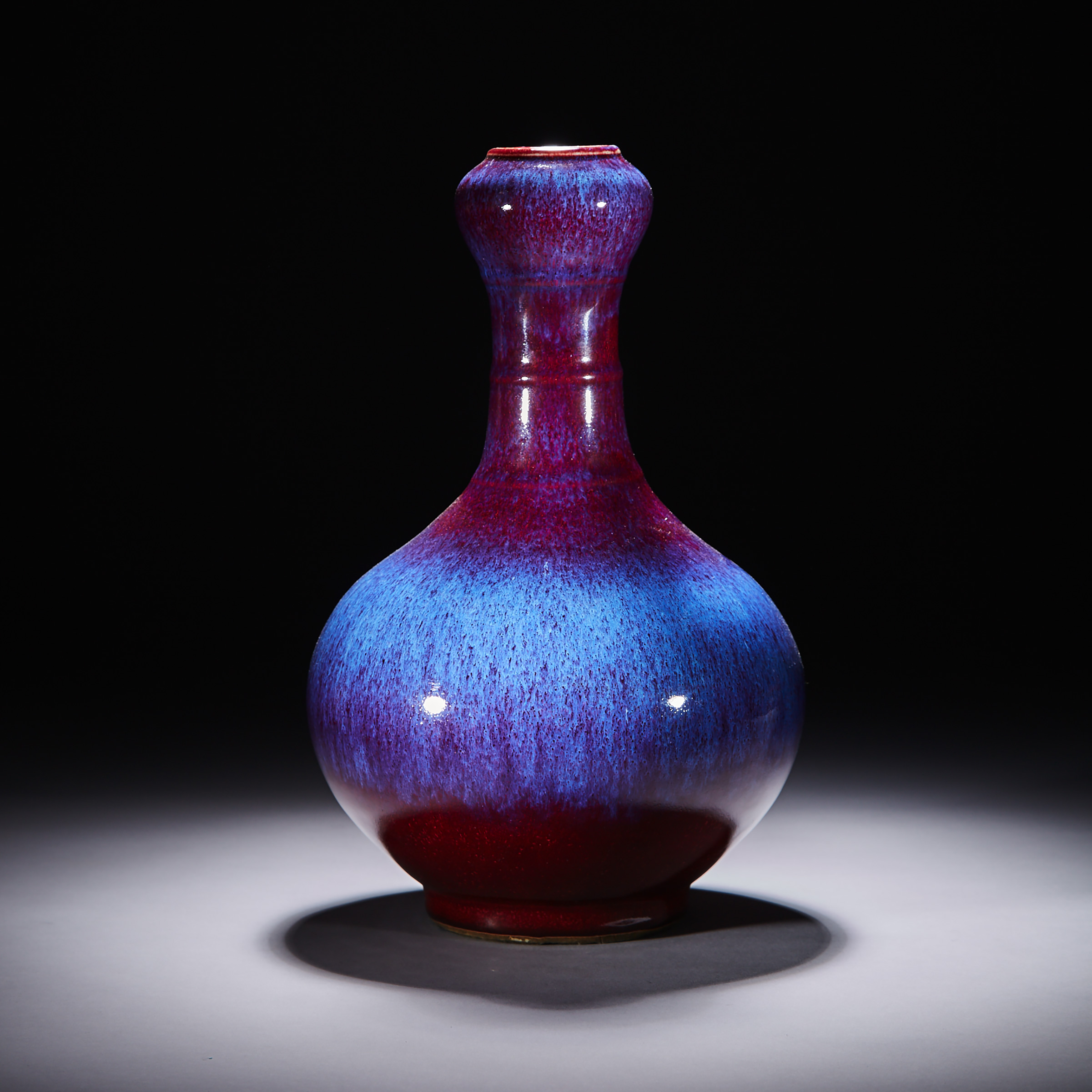 A Flambé-Glazed Garlic Mouth Vase, 18th/19th Century