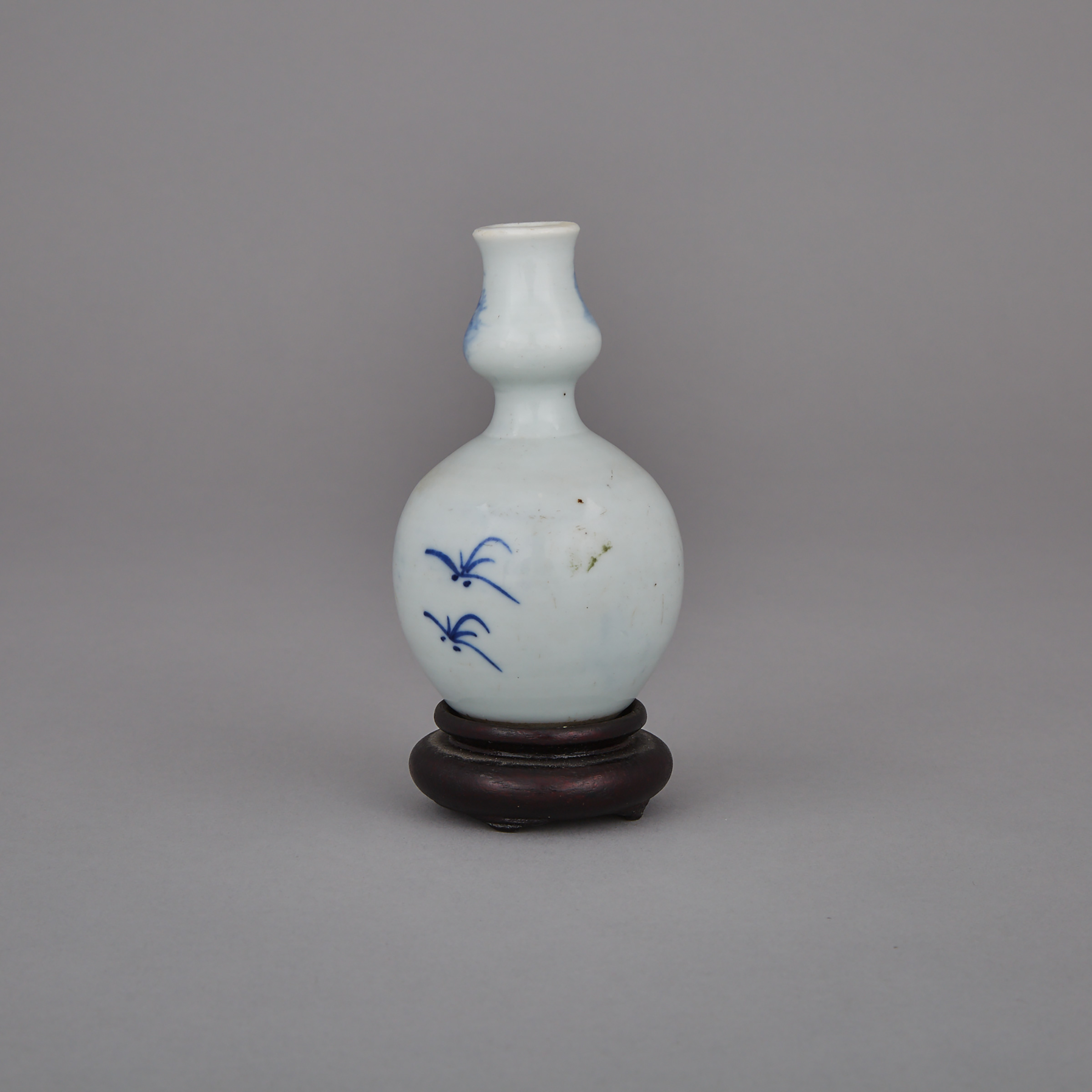 A Blue and White Double Gourd Vase, Qianlong Period (1736-1795)