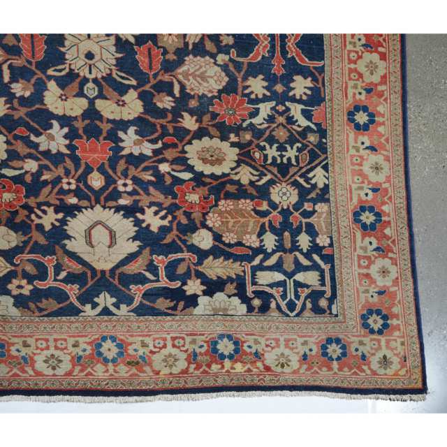 Sultanabad Carpet, Central Persia, last quarter 19th century
