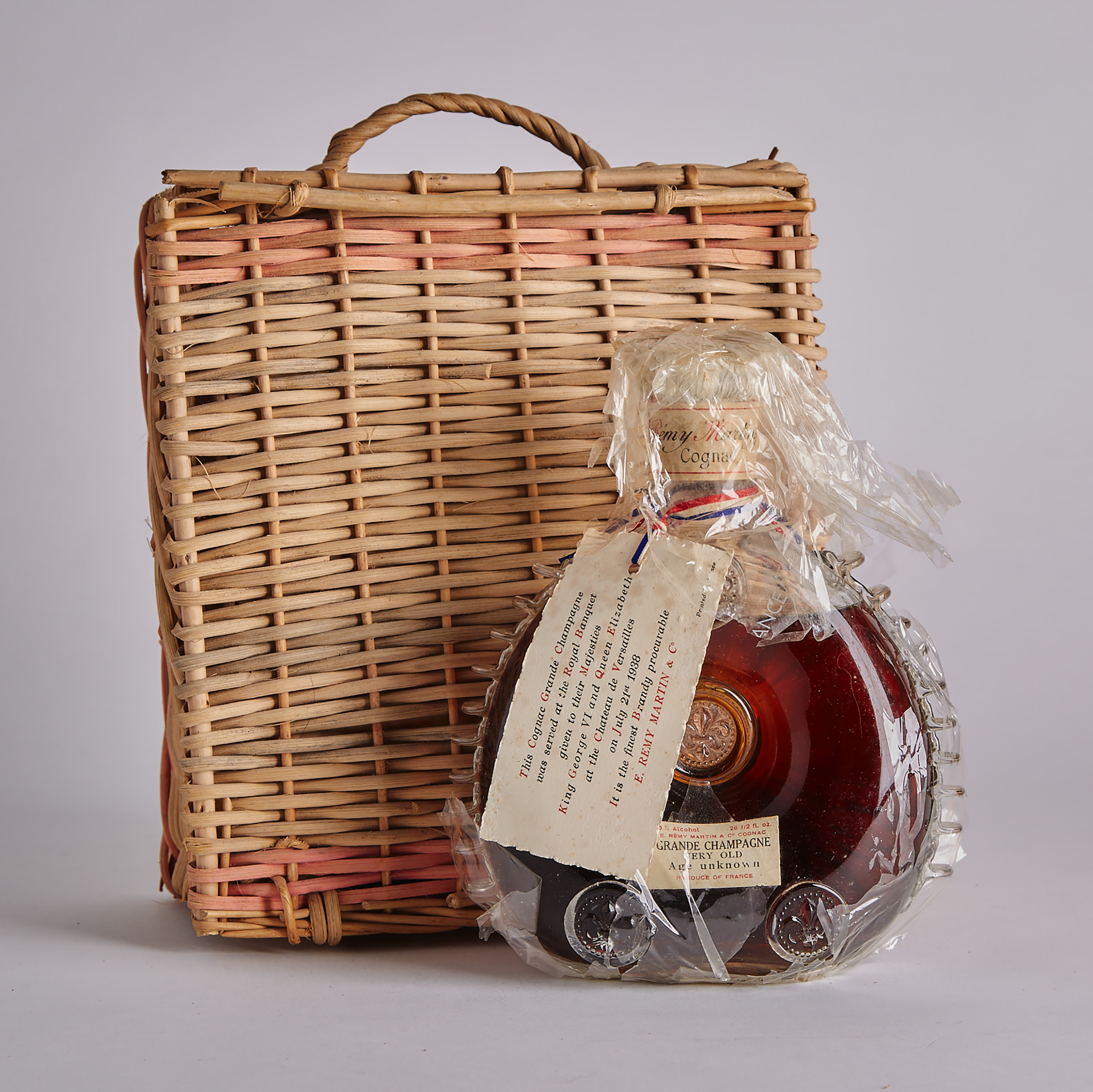 RÉMY MARTIN LOUIS XIII XO GRANDE CHAMPAGNE COGNAC (ONE 26.6 OZ)