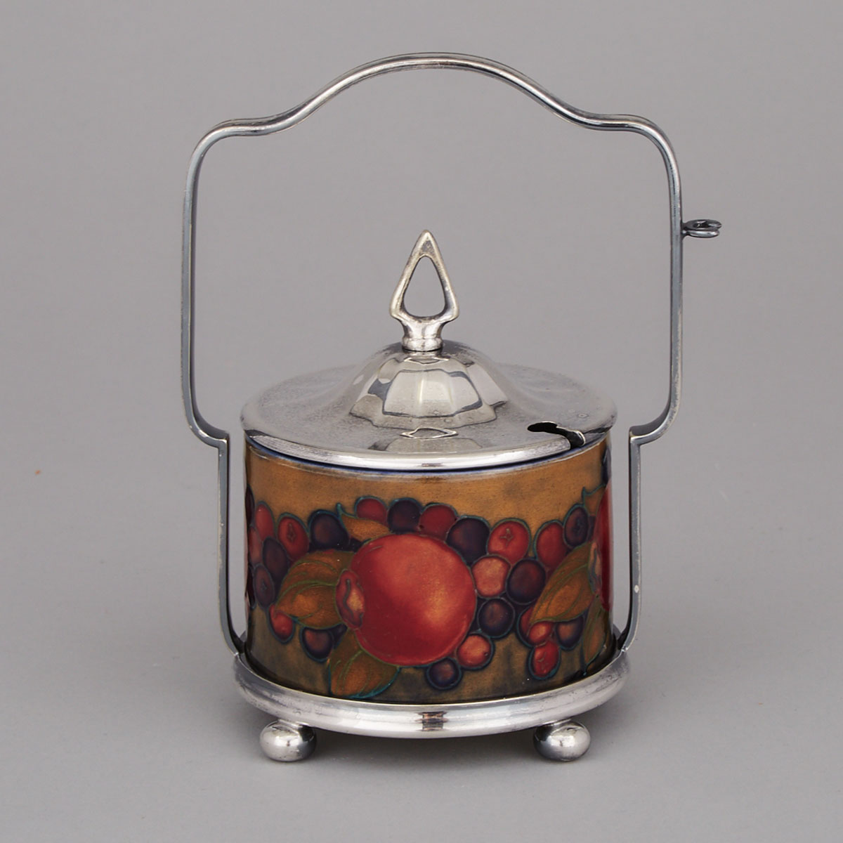 Moorcroft Pomegranate Preserve Jar, c.1920-25