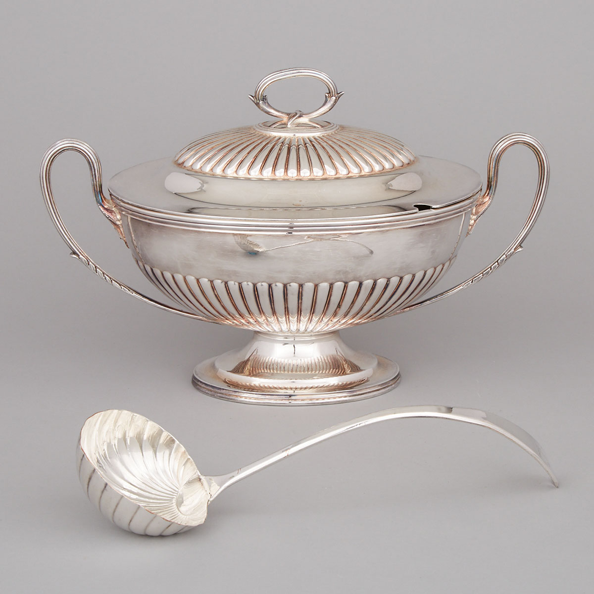 Edwardian Silver Plated Covered Soup Tureen, Atkin Bros., early 20th century