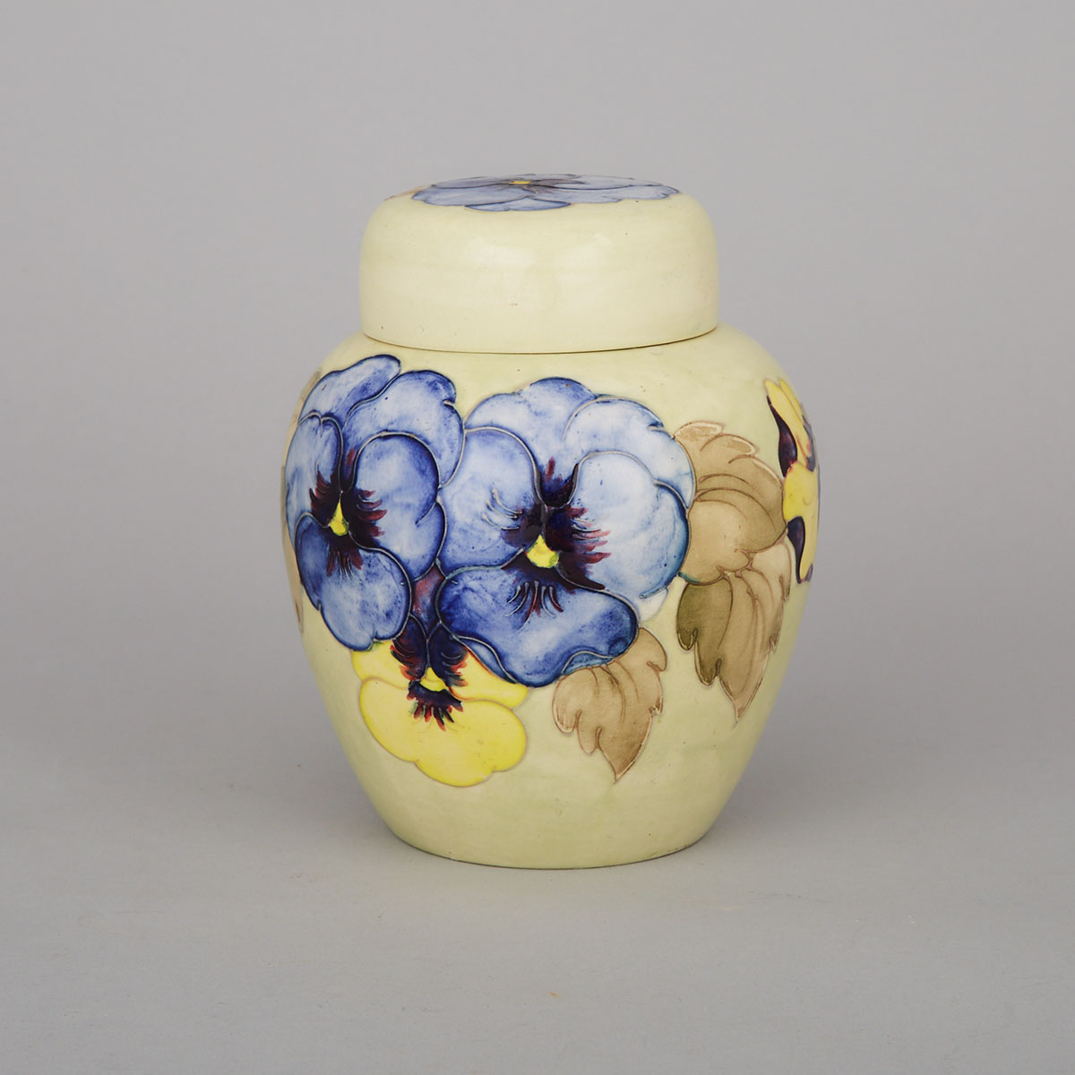 Moorcroft 'Pansy Nouveau' Covered Ginger Jar, c.1972-73