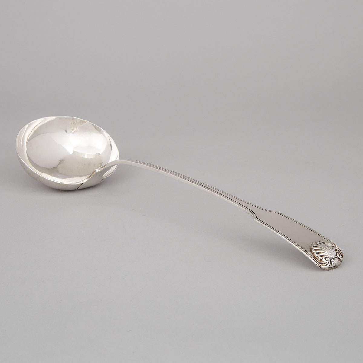 Indian Colonial Silver Fiddle, Thread & Shell Pattern Soup Ladle, Hamilton & Co., c.1830
