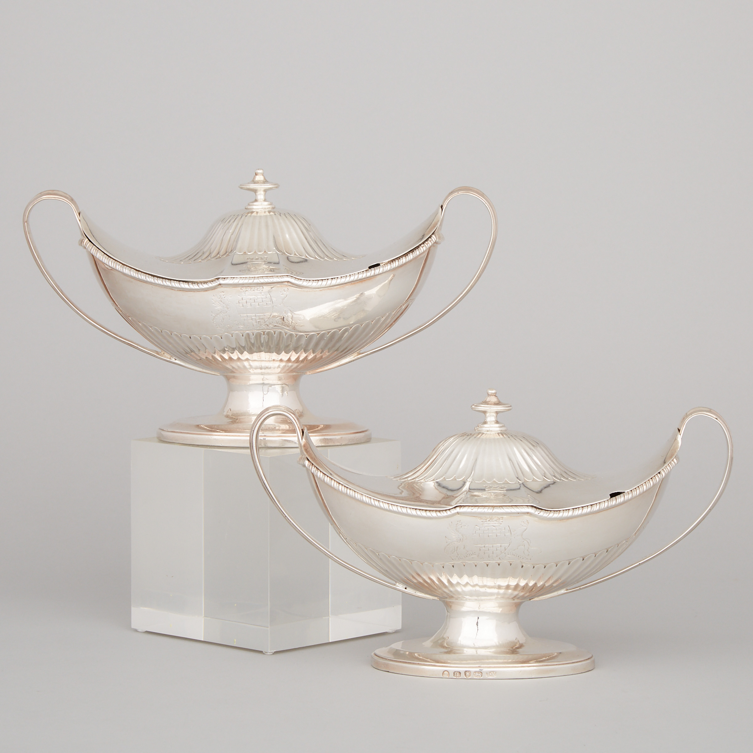 Pair of George III Silver Covered Sauce Tureens, James Young, London, 1787