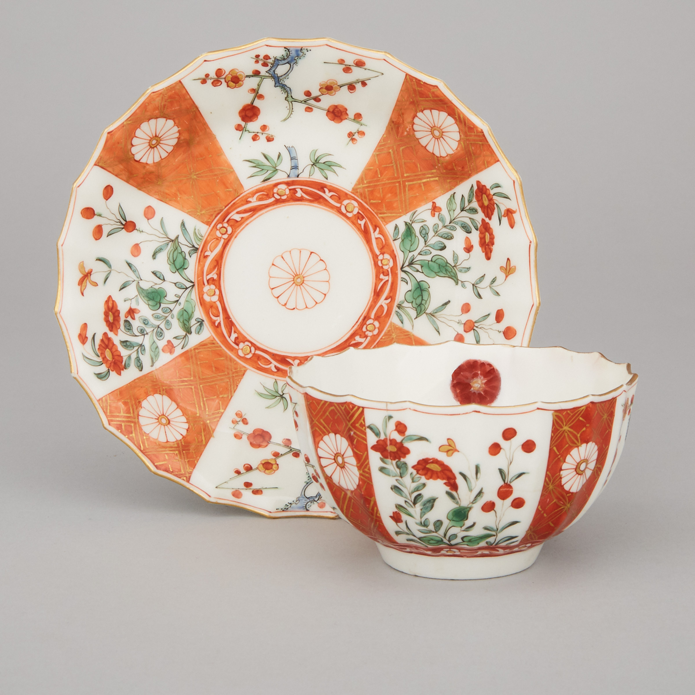 Worcester Fluted Scarlet Japan Pattern Tea Bowl and Saucer, c.1770
