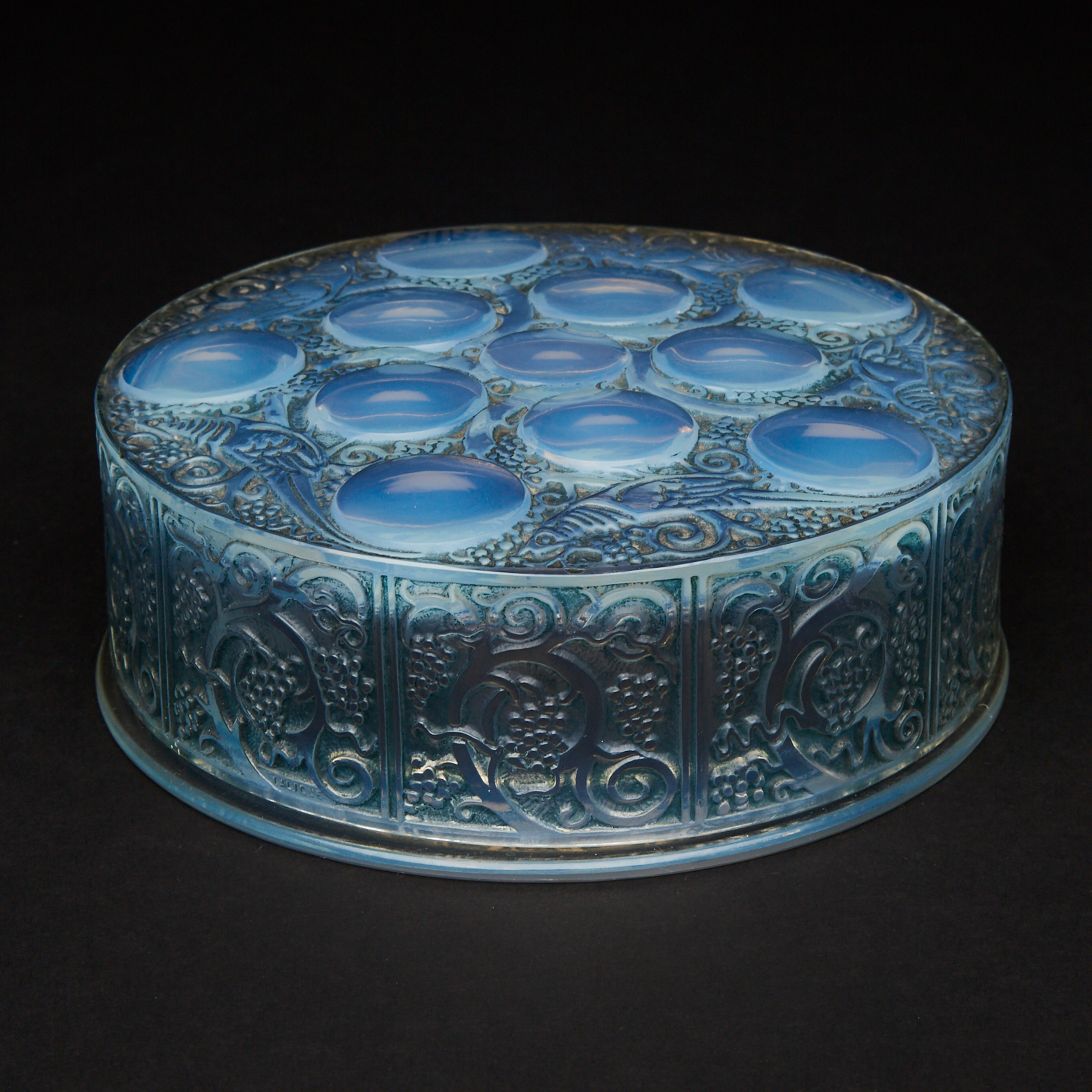 'Roger' or 'Faisons et Cabochons', Lalique Moulded and Enameled Opalescent Glass Circular Box, c.1930
