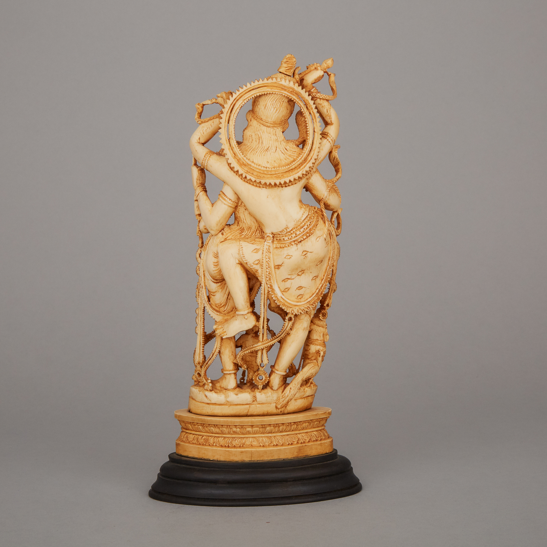 An Ivory Carving of Shiva and Parvati, Mid-20th Century