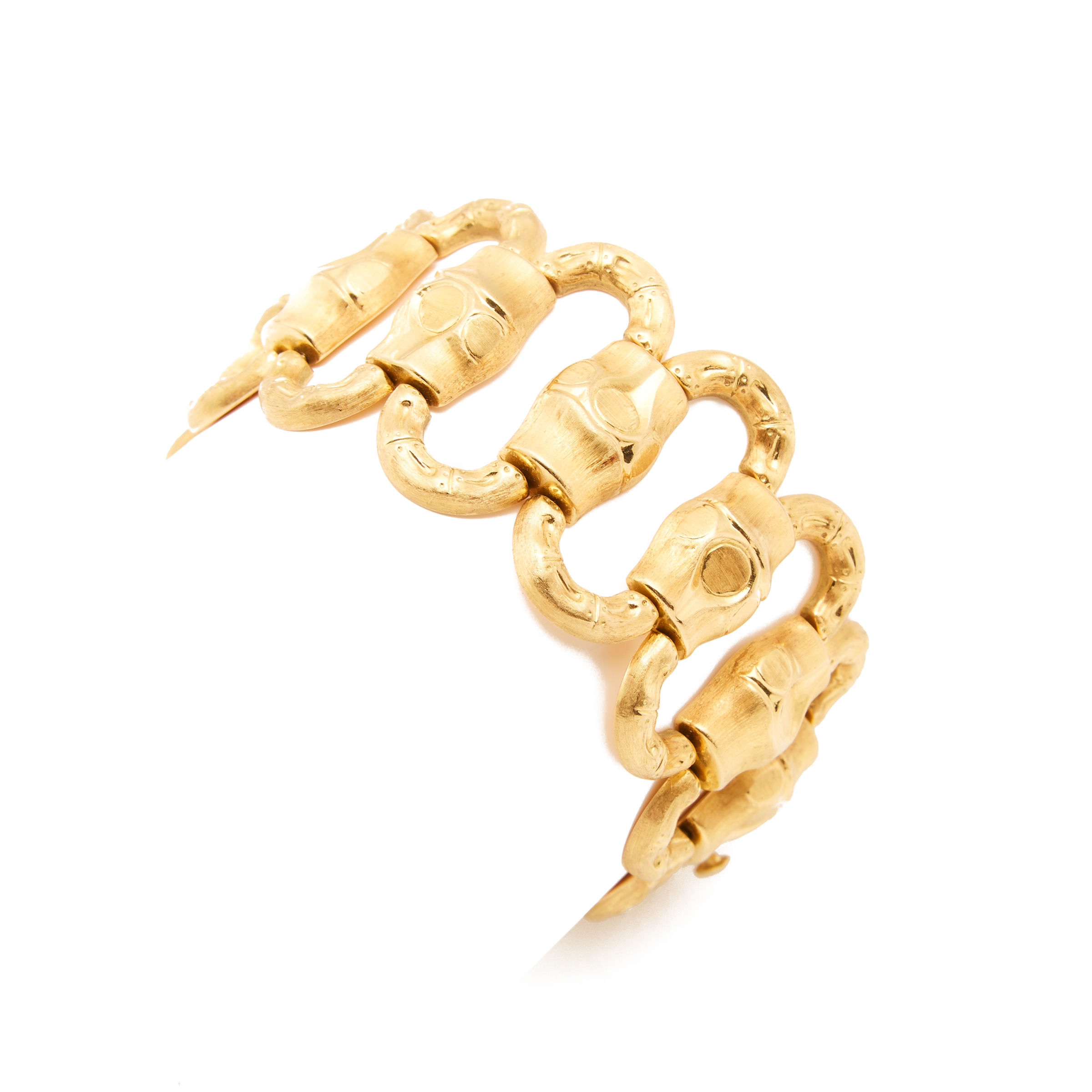 Italian 18k Yellow Gold Sculpted Oval Link Bracelet
