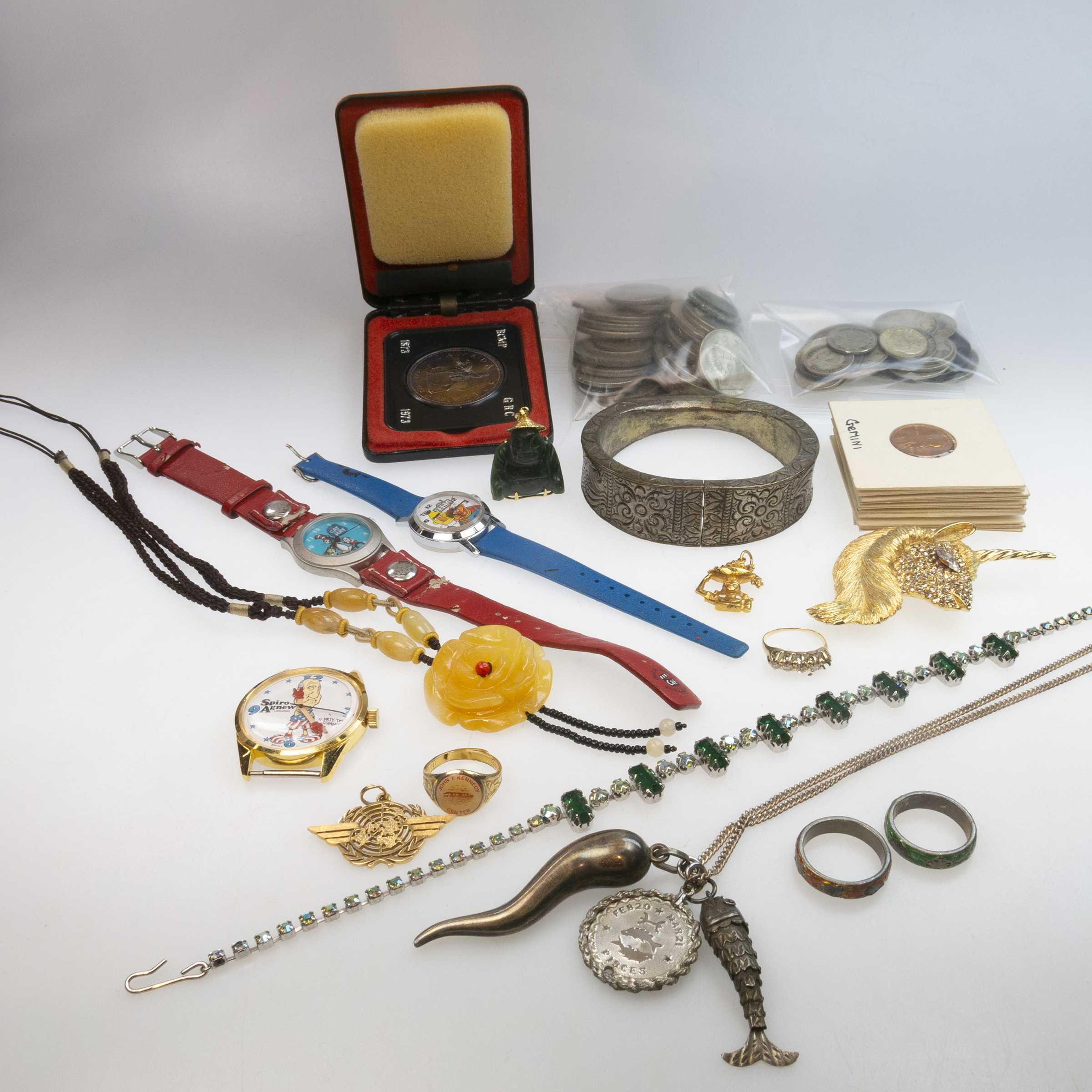 Quantity of Jewellery And Coins