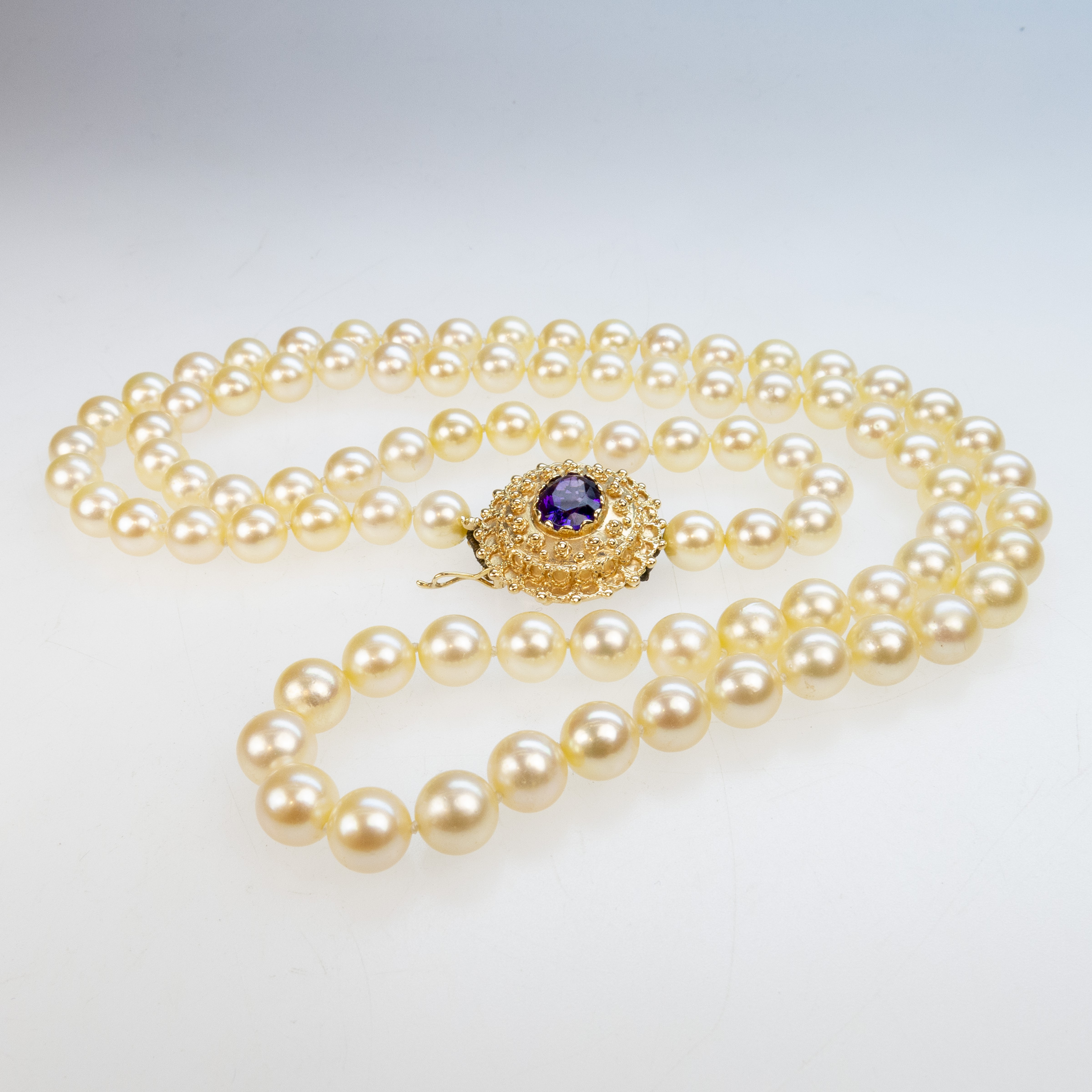 Single Strand Cultured Pearl Necklace (8.0mm - 8.5mm)
