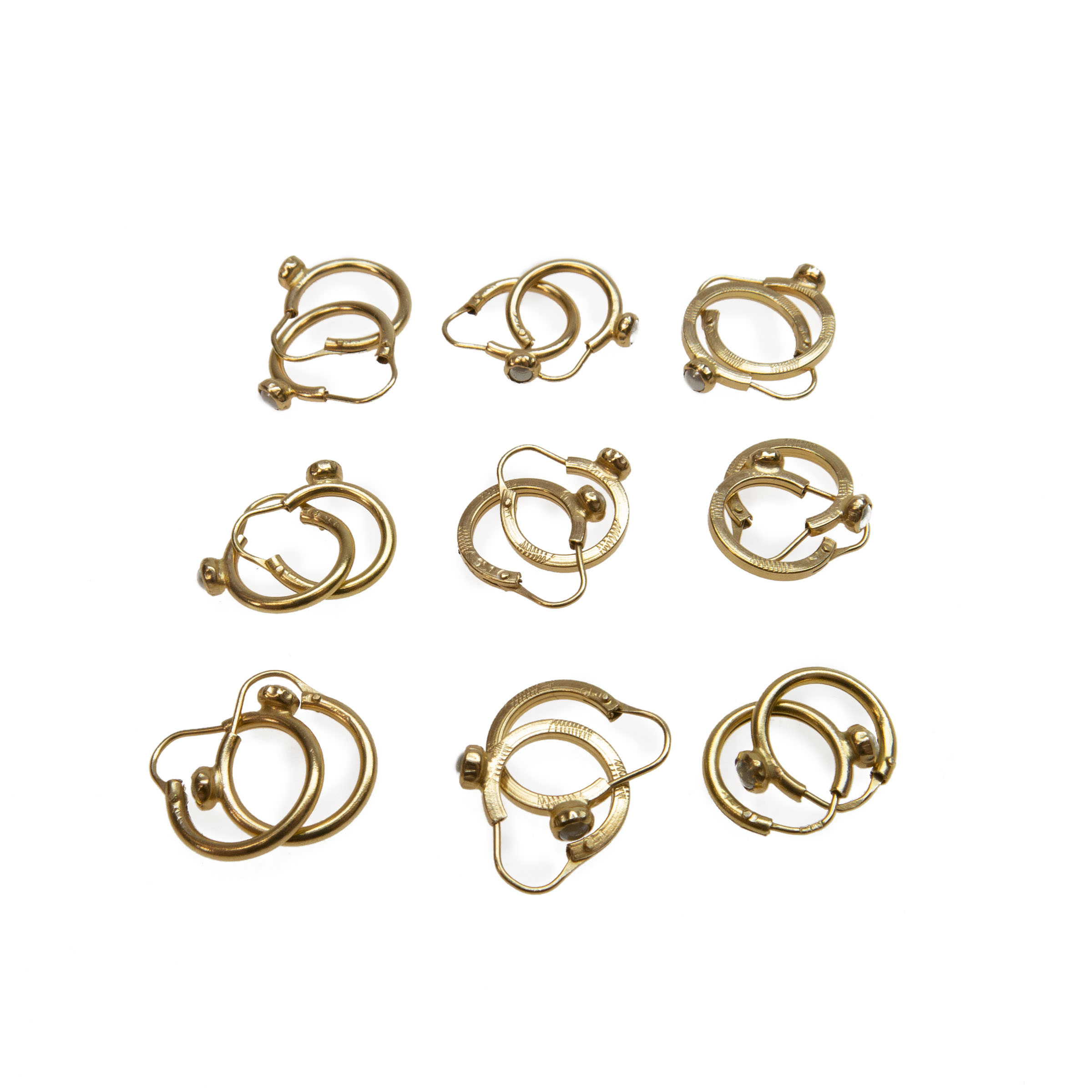 9 X Pairs Of 18K Yellow Gold Hoop Earrings