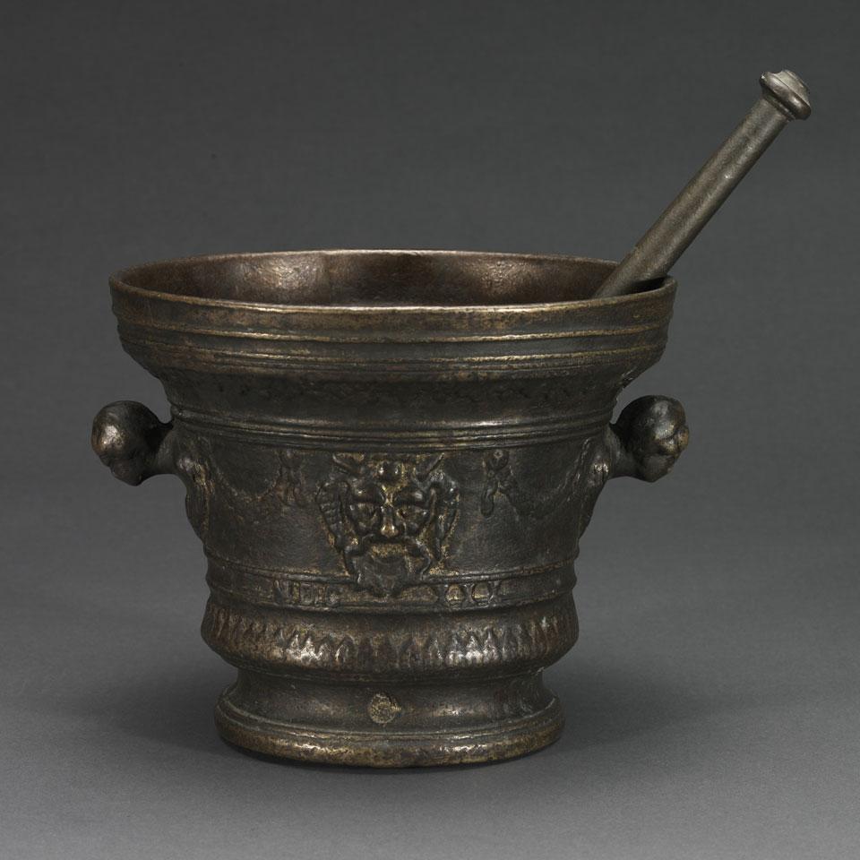 Continental European Bronze Large Mortar and Pestle, 19th century