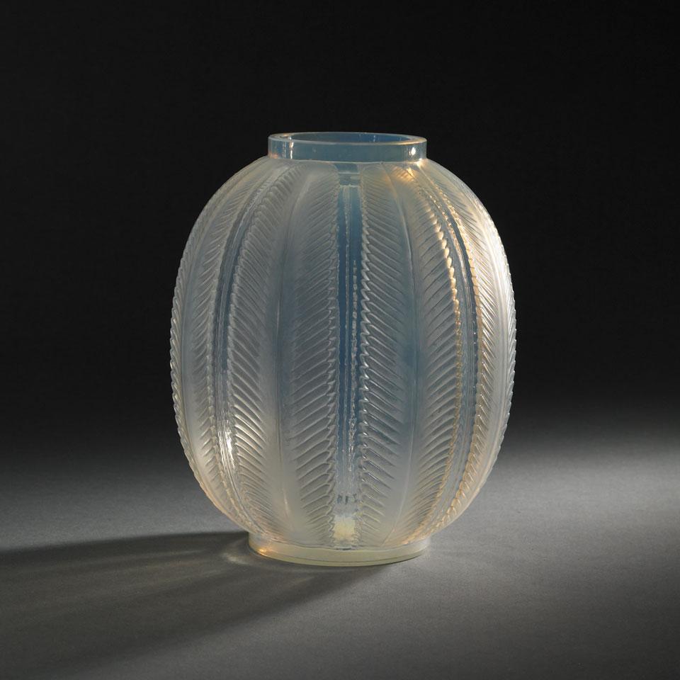 ‘Biskra’, Lalique Opalescent Glass Vase, 1930’s