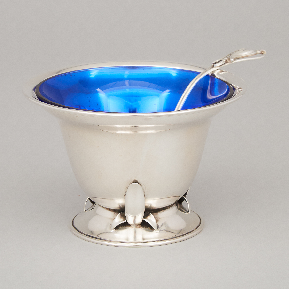 Canadian Silver Steep Sided Bowl with Blossom Pattern Ladle, Carl Poul Petersen, Montreal, Que., mid-20th century