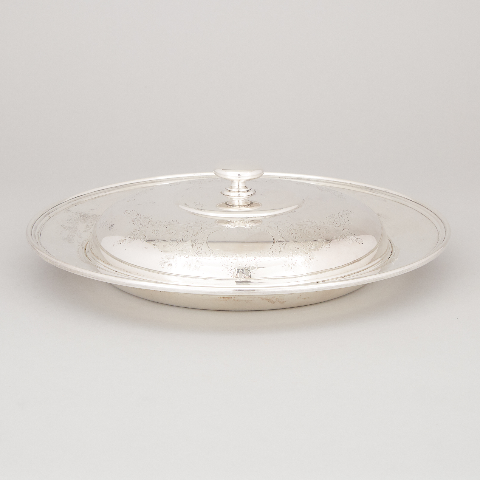 Canadian Silver Covered Serving Dish, Henry Birks & Sons, Montreal, Que., 20th century
