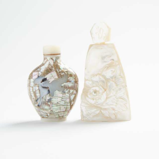 Two Mother-of-Pearl Snuff Bottles, 19th/20th Century