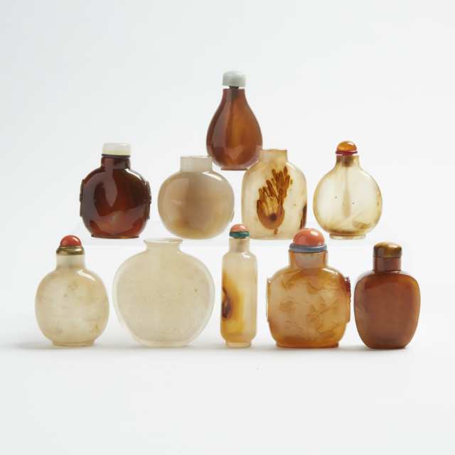 A Group of Ten Agate Snuff Bottles, 19th/20th Century