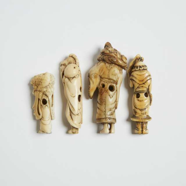 A Group of Four Ivory and Horn Netsuke of Standing Figures, 18th/19th Century
