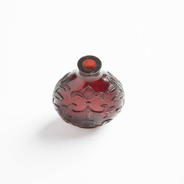 A Ruby-Red Glass Snuff Bottle, 18th/19th Century