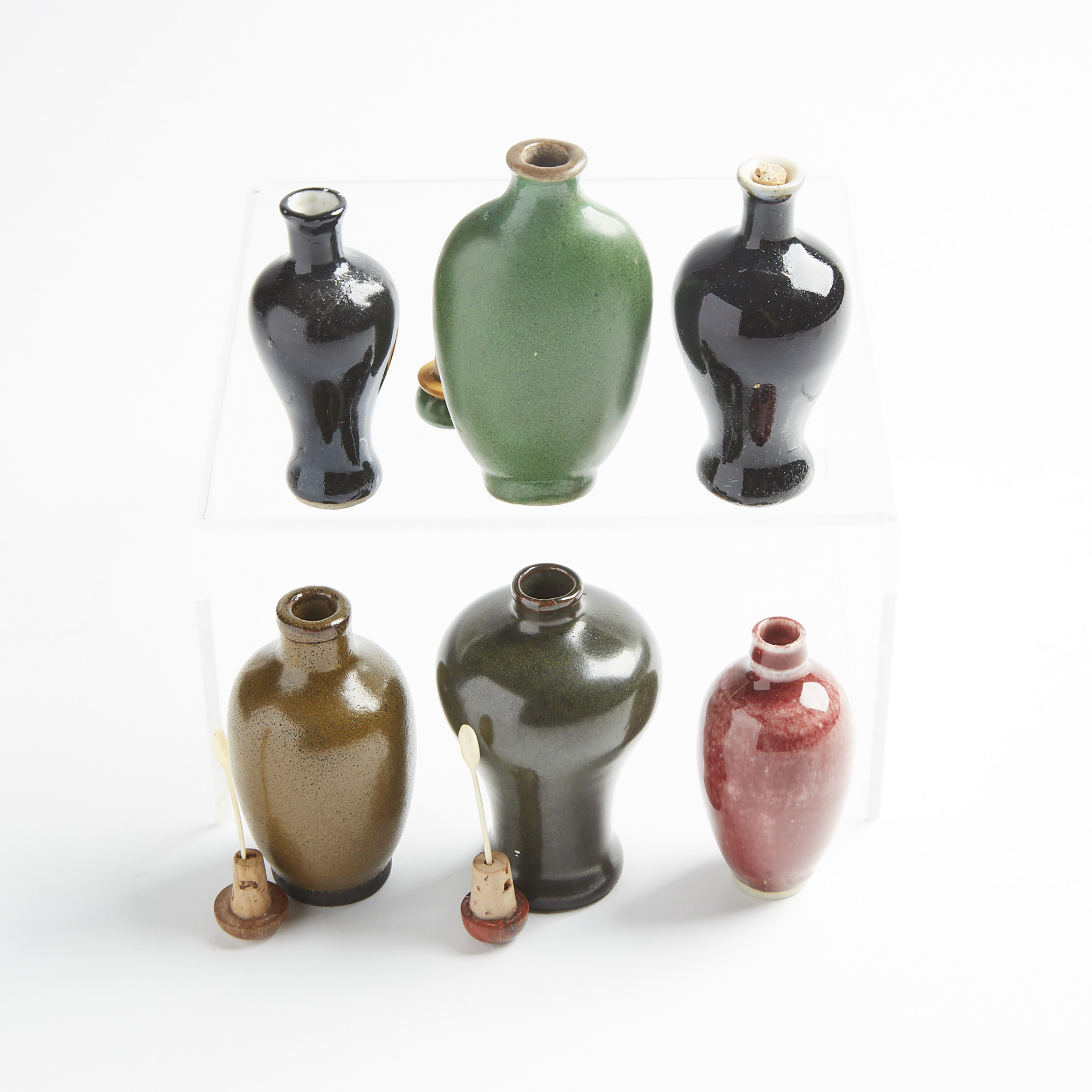 A Group of Six Monochrome Porcelain Snuff Bottles, 19th/Early 20th Century