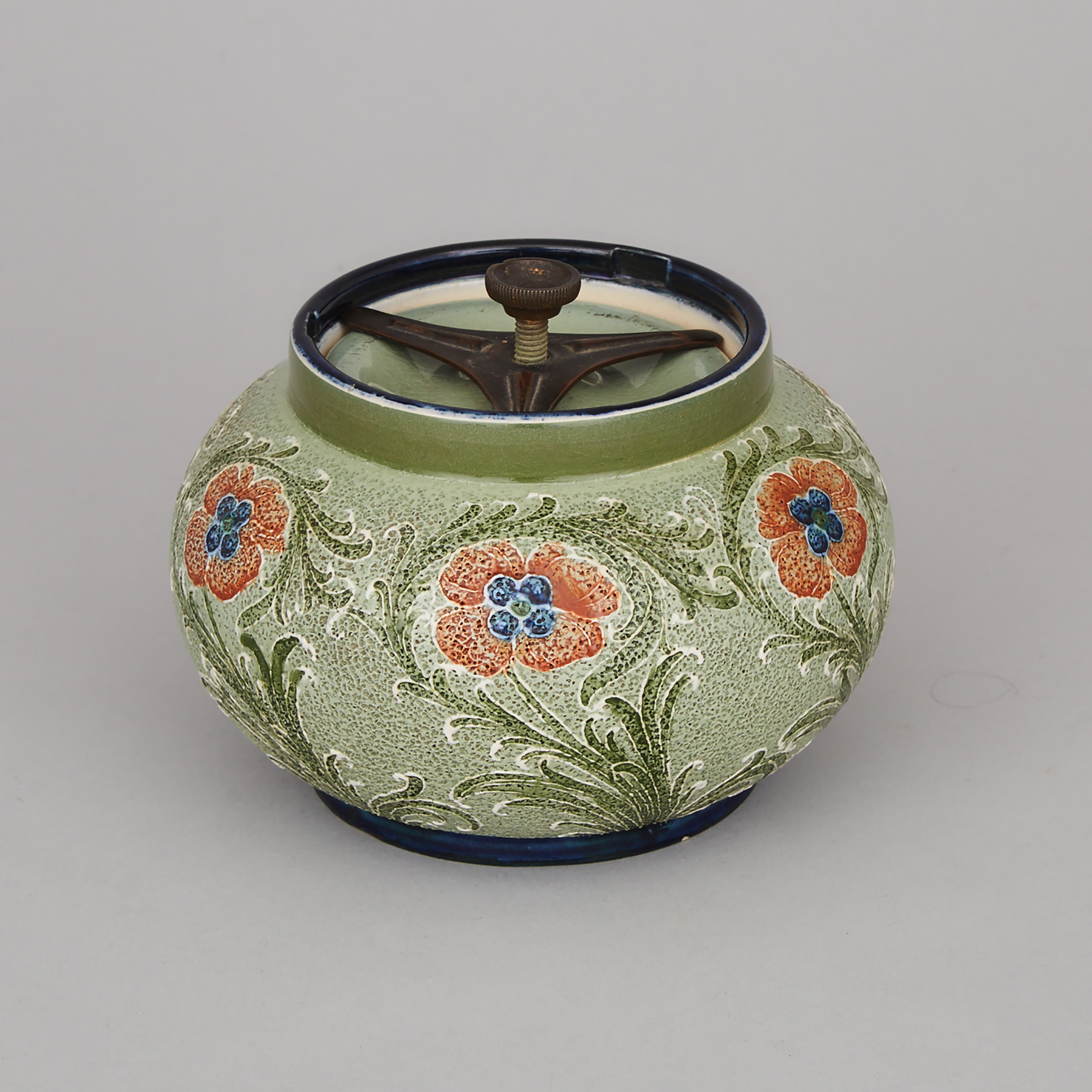 Macintyre Moorcroft Poppy Tobacco Jar, c.1910