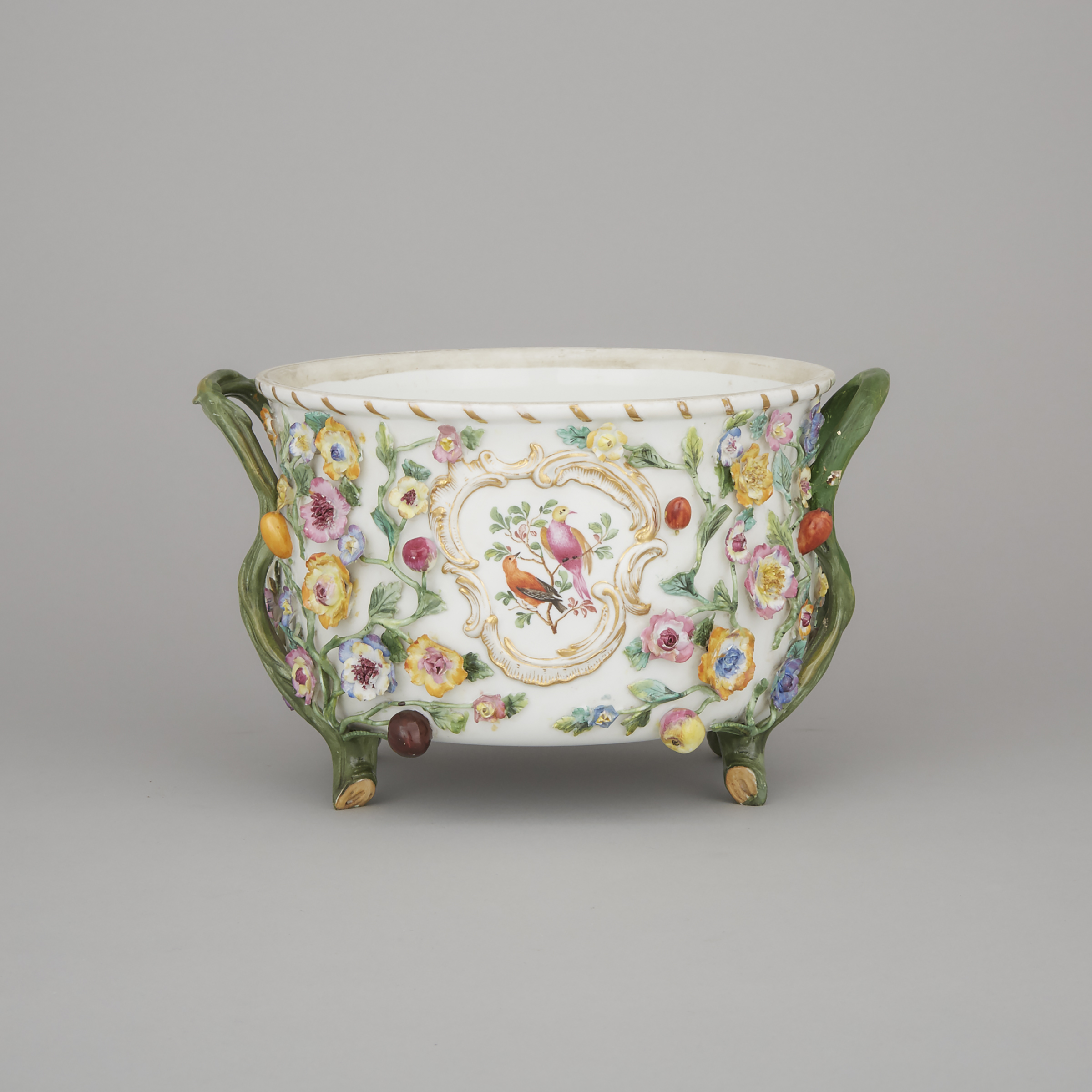 'Meissen' Flower-Encrusted Two-Handled Cachepot, late 19th century