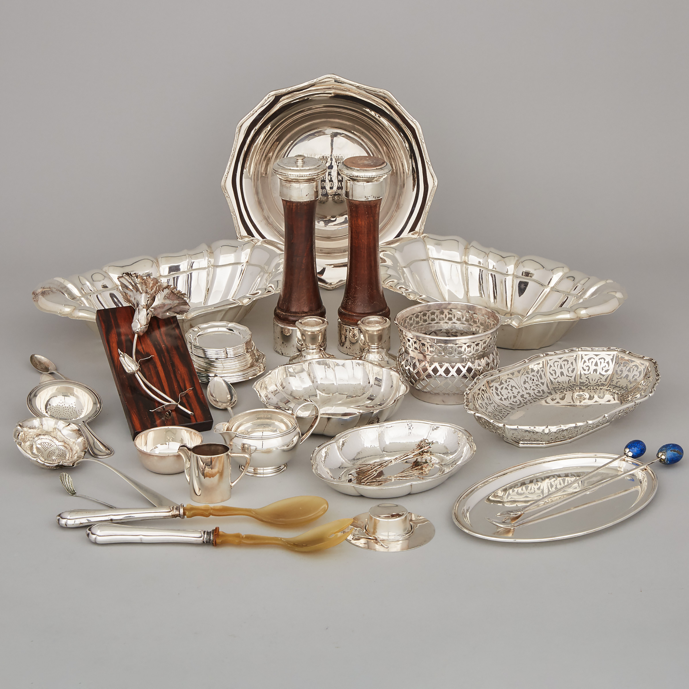 Group of Mainly Continental Silver, 20th century