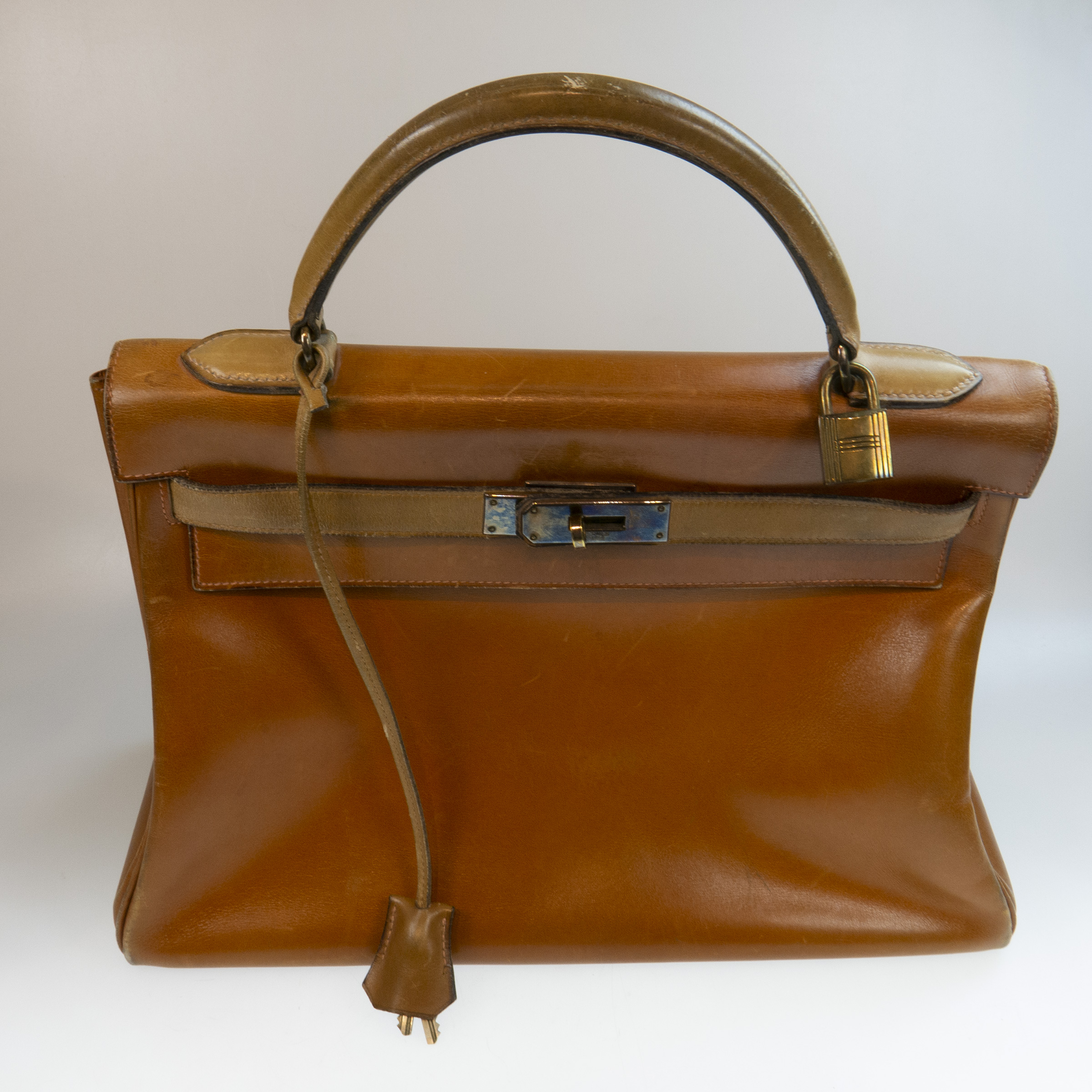 Hermes Kelly Top Handle Gold Leather Bag