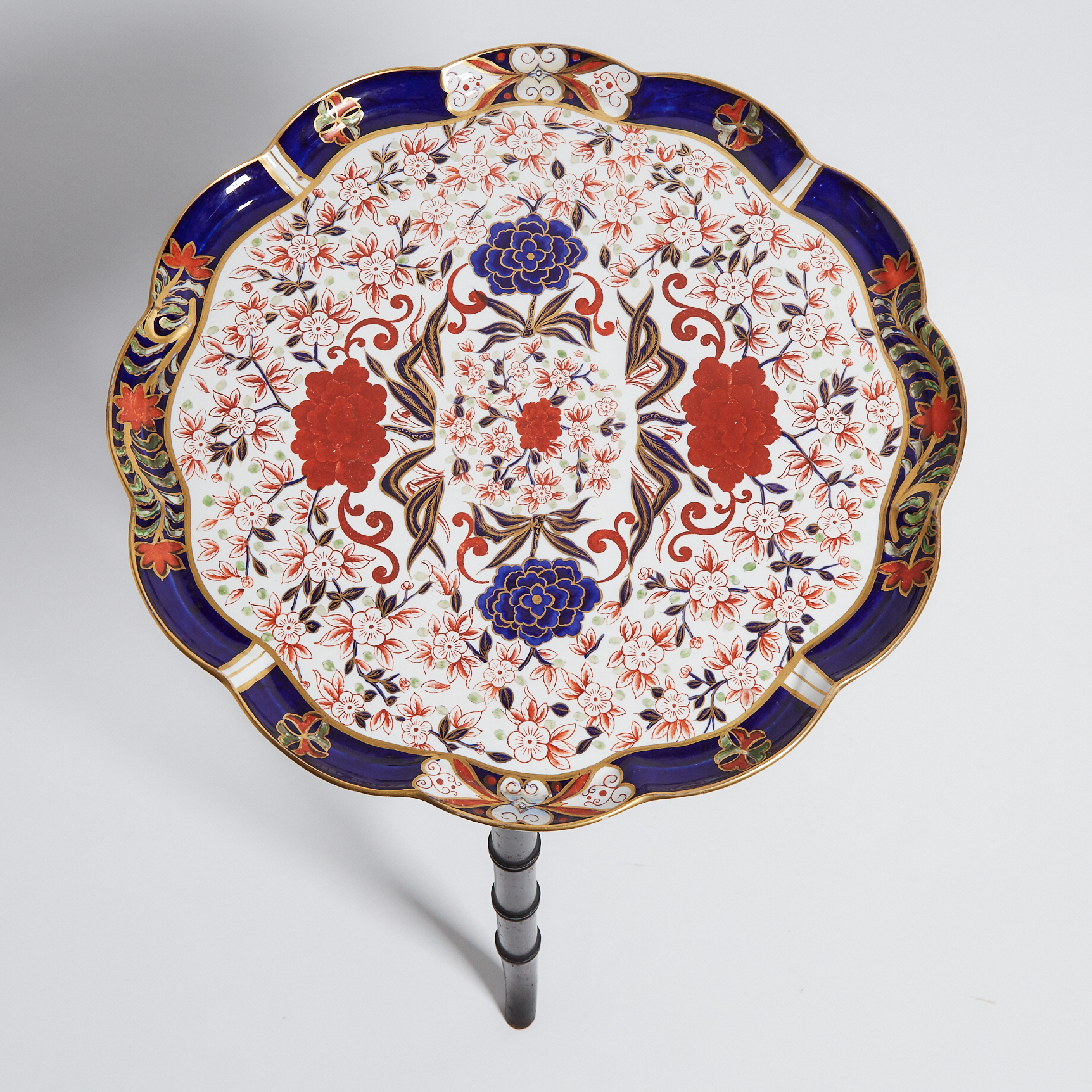 Derby Crown Porcelain Co. Japan Pattern Tray-Topped Table, c.1877-90