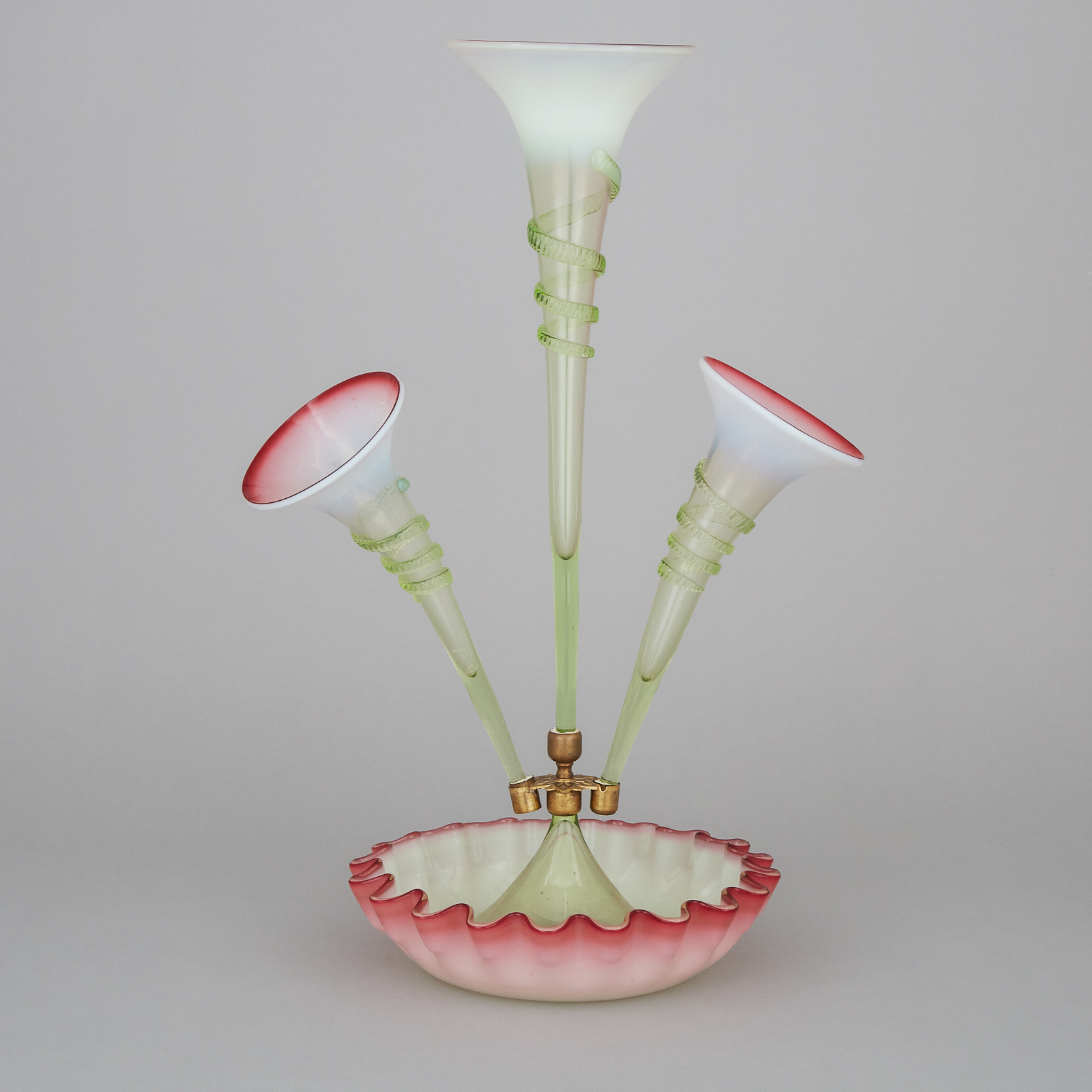 Vaseline and Cranberry Glass Epergne, late 19th century