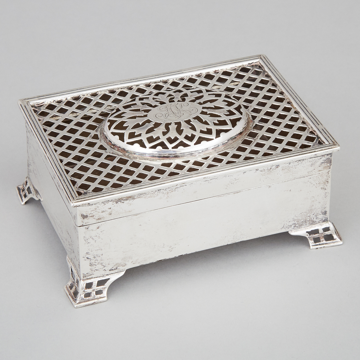 Edwardian Silver Rectangular Potpourri Box, William Comyns, London, 1906