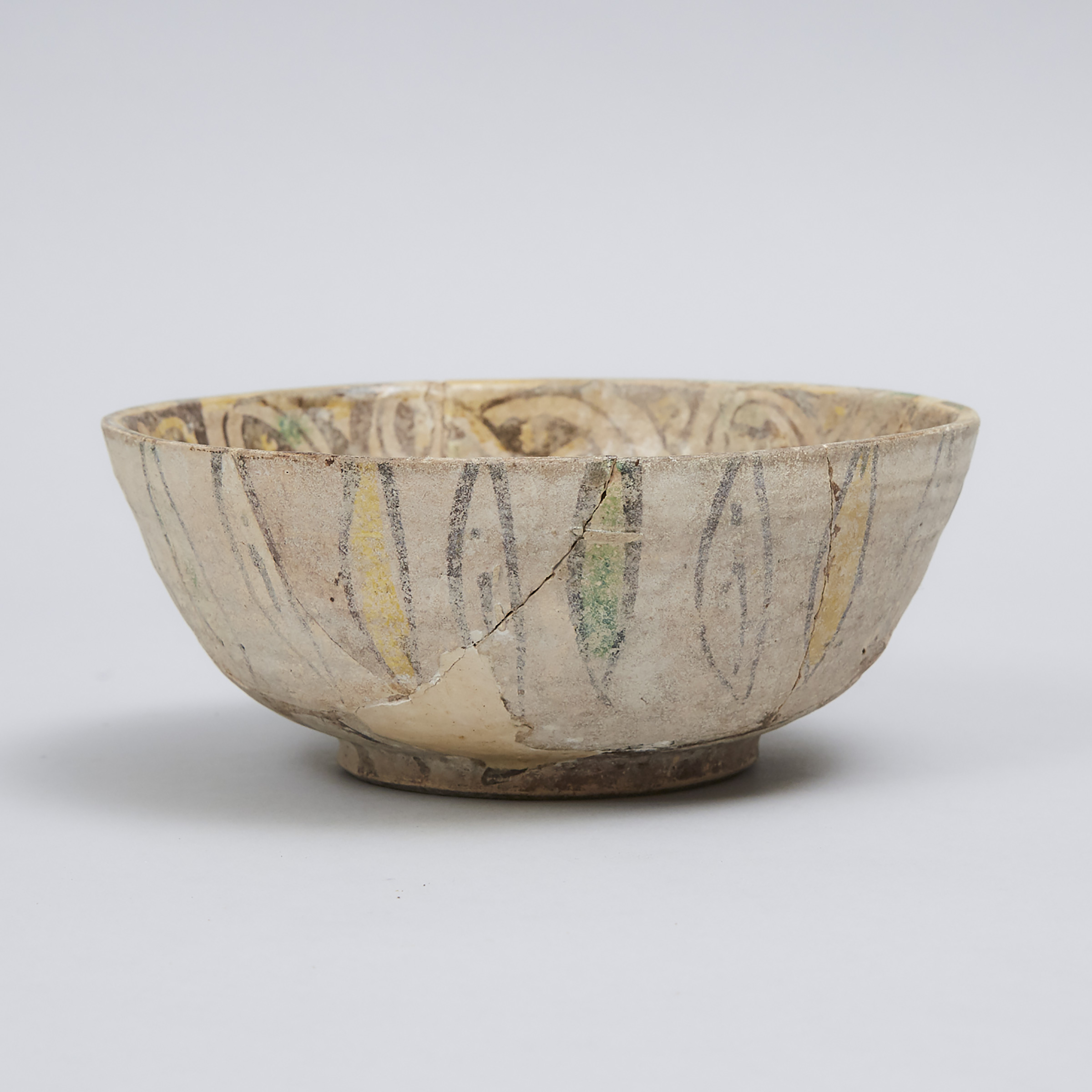 Nishapur Buffware Pottery Bowl, Persia, 11th/12th century