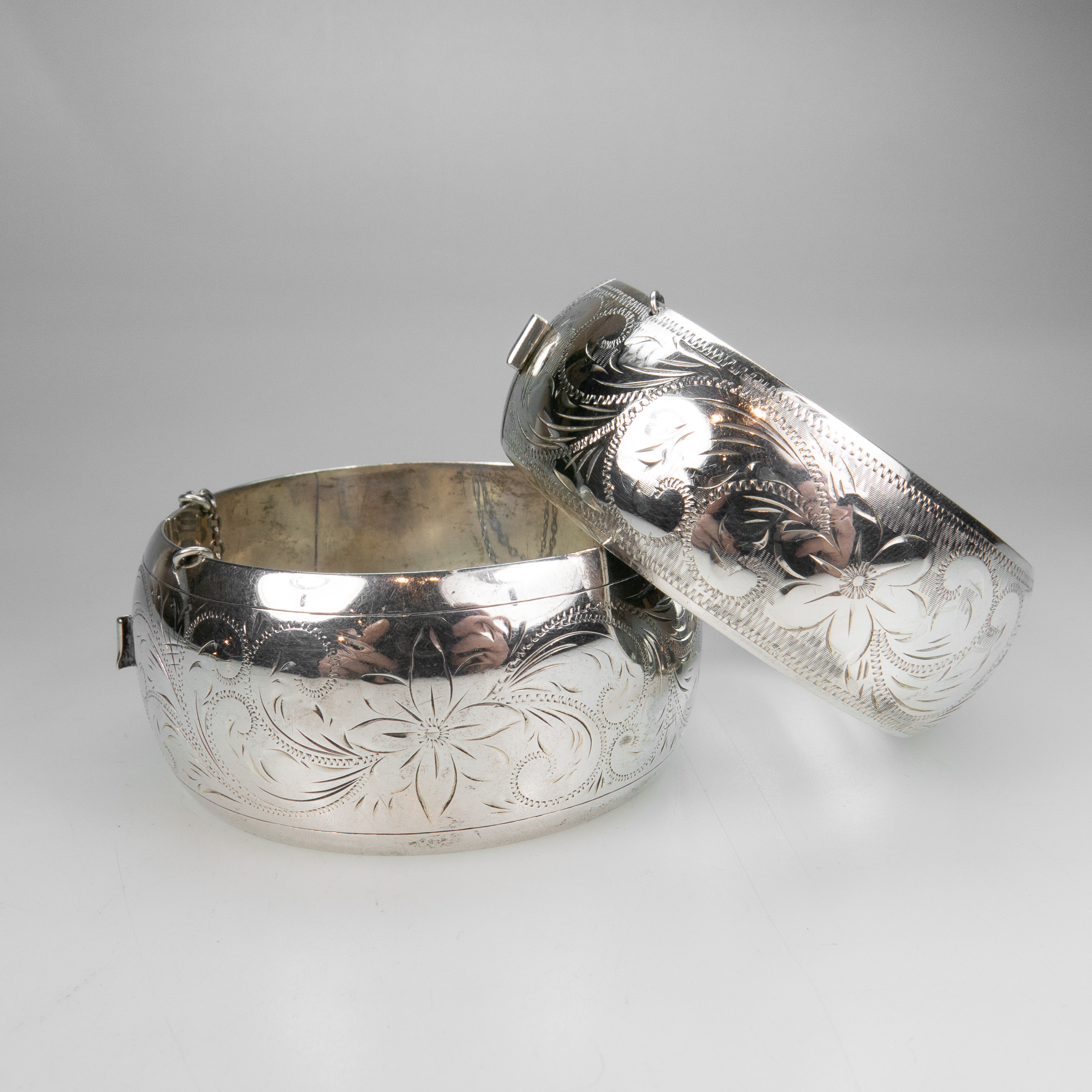 Two Forstner Canadian Sterling Silver Hinged Bangles