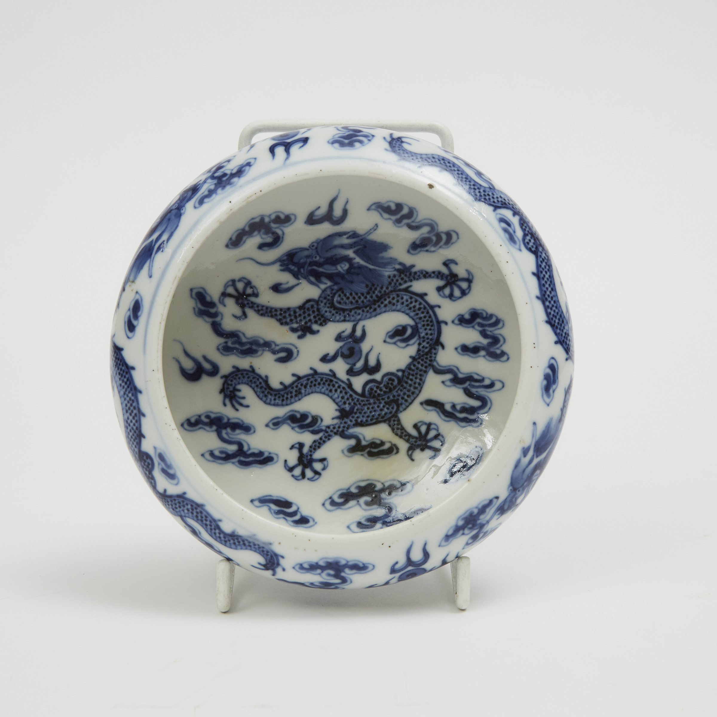 A Blue and White 'Dragon' Brushwasher