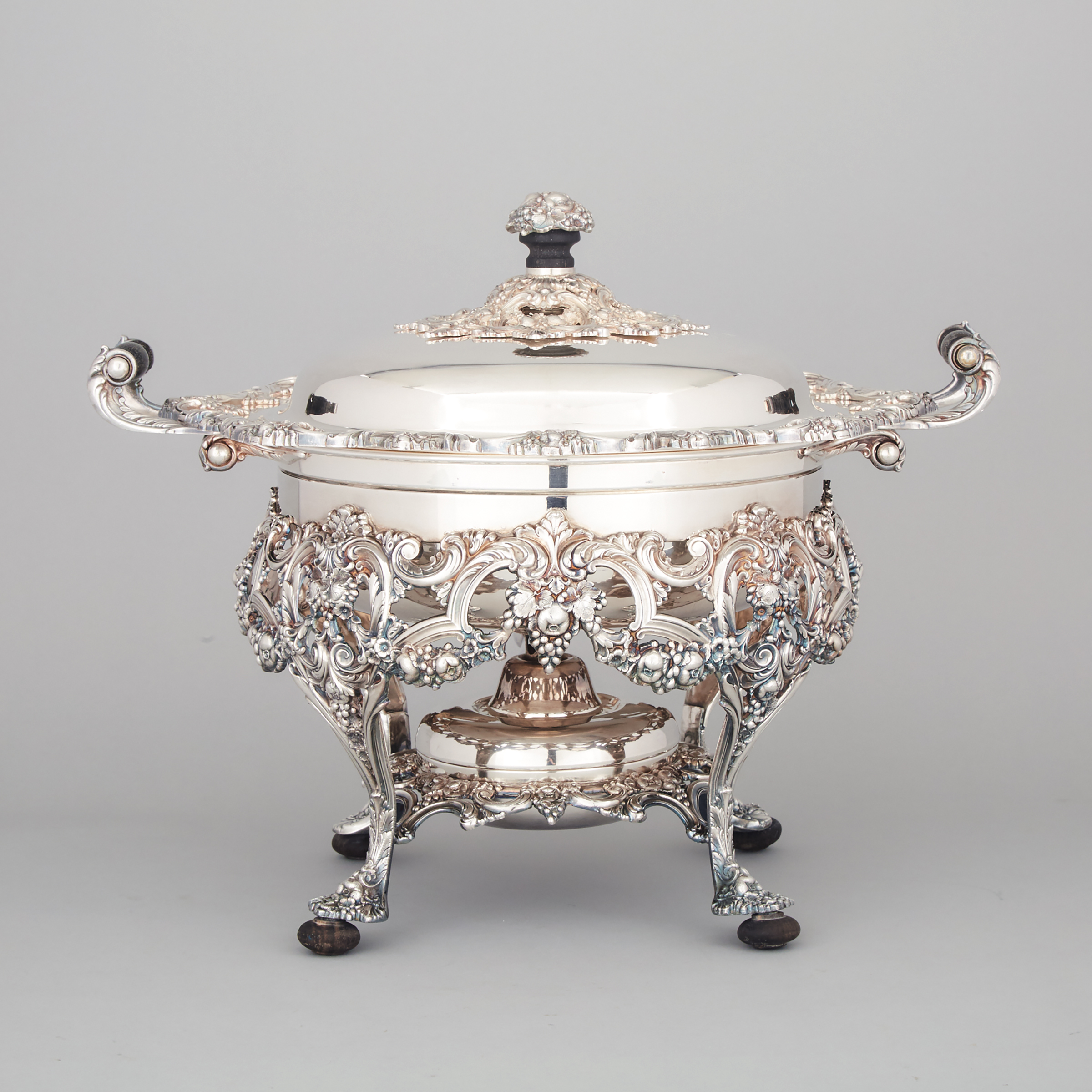American Silver Plated Large Covered Serving Dish on Warming Stand, International Silver Co., 20th century