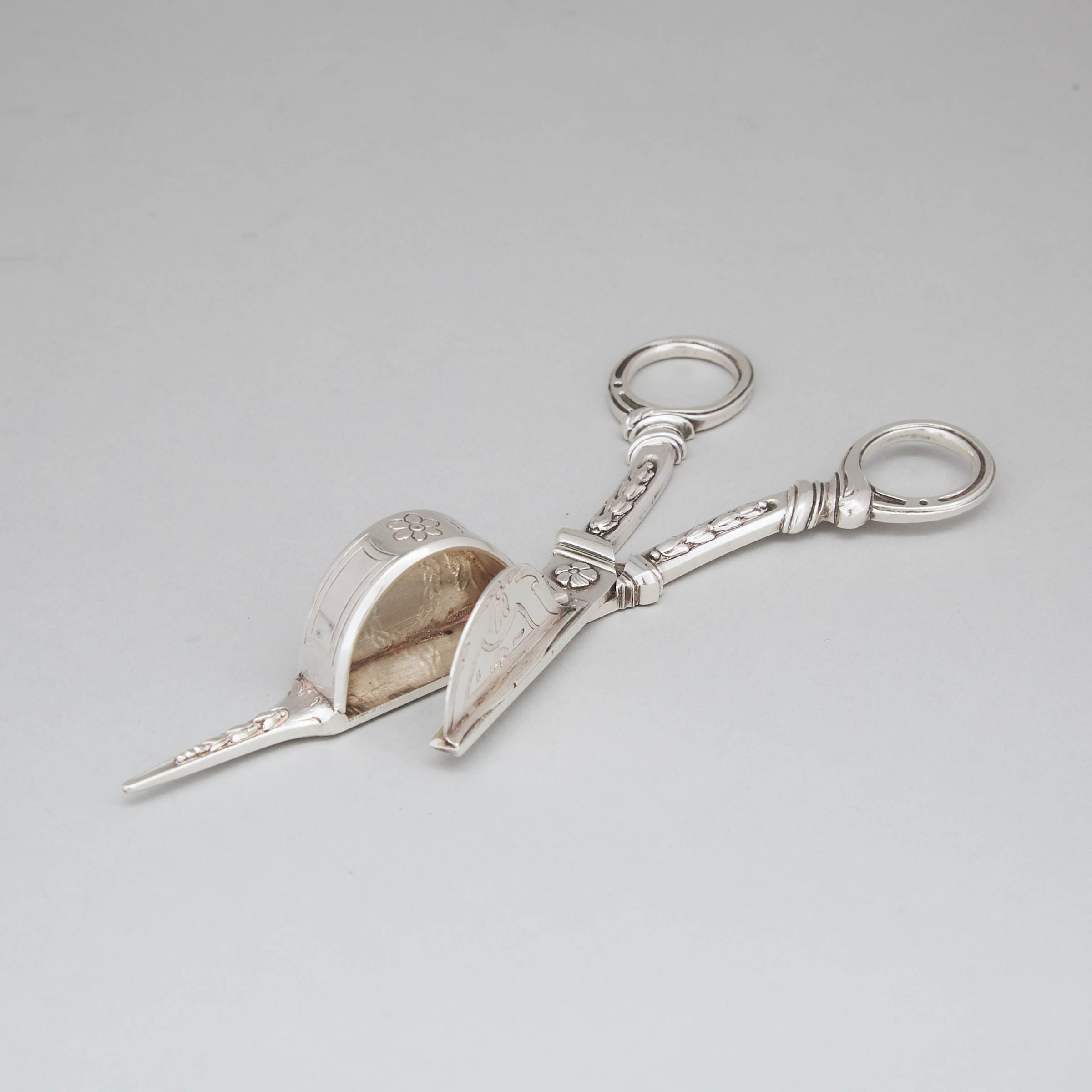 Portuguese Silver Snuffers, possibly Colonial, late 18th/early 19th century