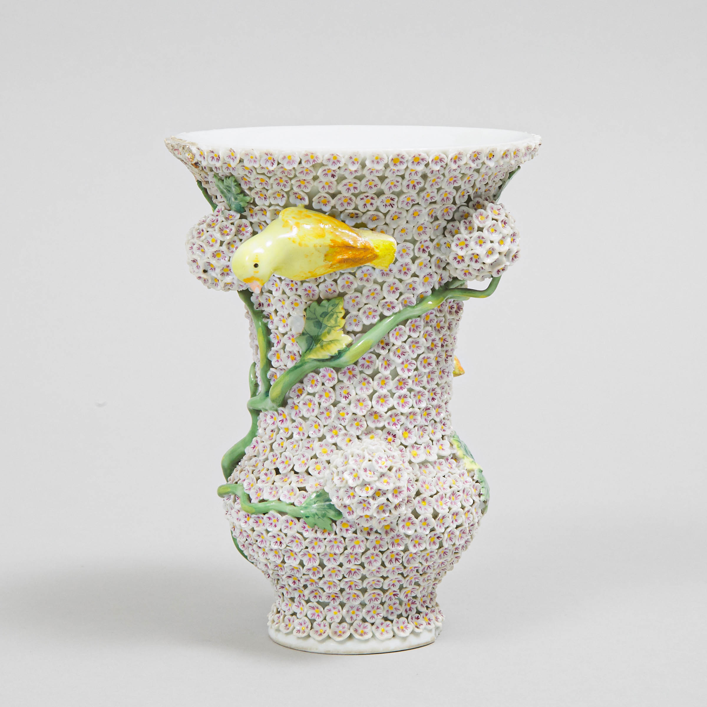 Meissen 'Schneeballen' Vase, late 19th century