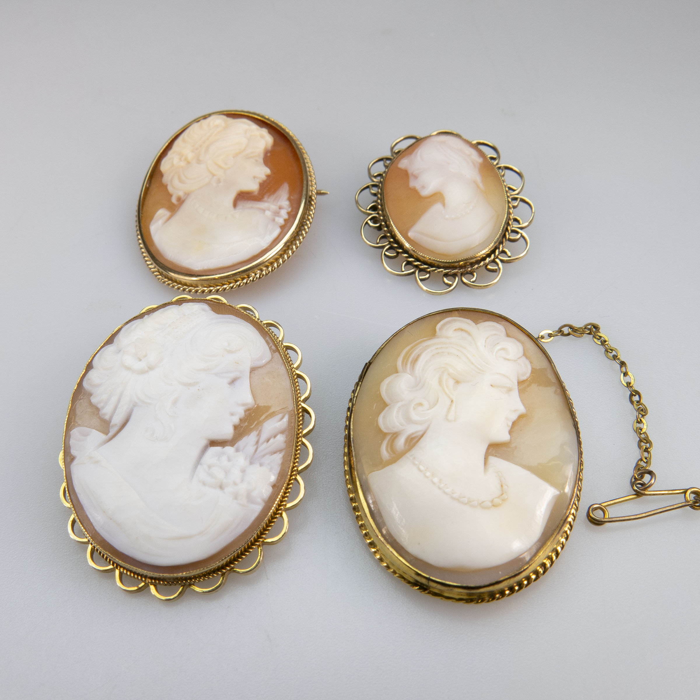 Four Oval Carved Shell Cameos 