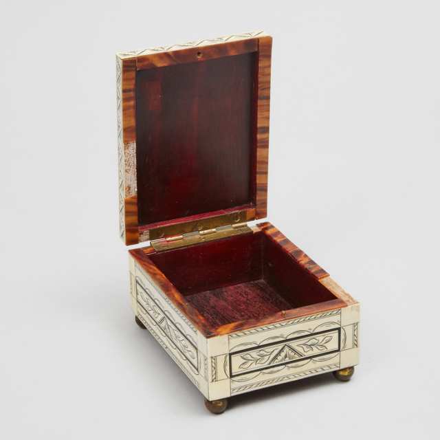 Continental Bone Veneered Dresser Box, early 20th century
