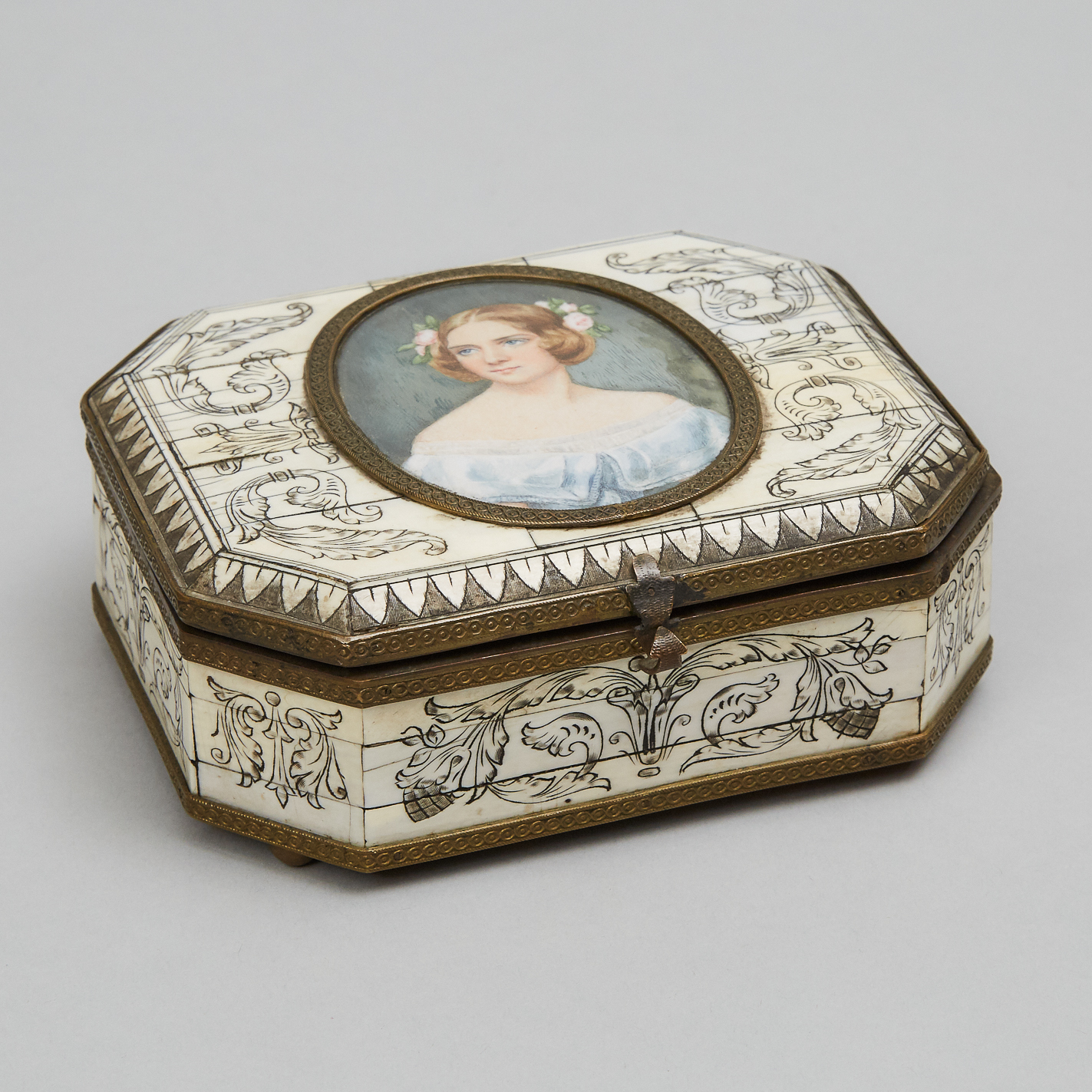 Continental Bone Veneered Dresser Box with Portrait Miniature of Jenny Lind, early 20th century