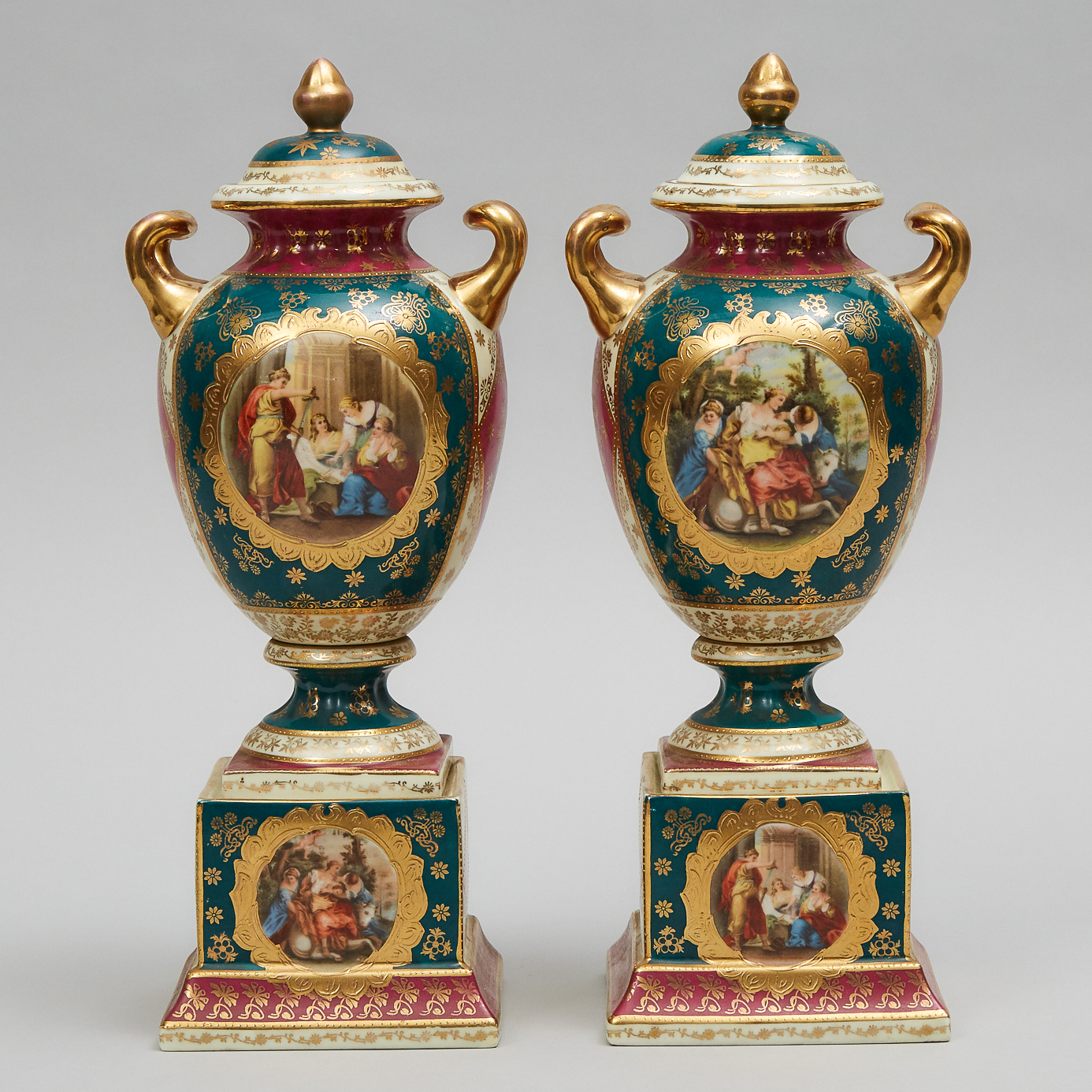 Pair of Victoria 'Vienna' Covered Urns, 20th century