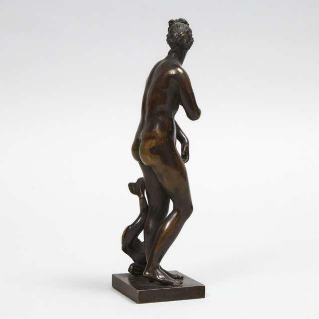 Italian Grand Tour Patinated Bronze Model of The Medici Venus, early 19th century
