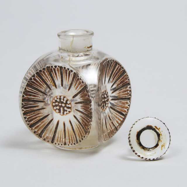 'Galéjade', Lalique Moulded and Stained Brown Enameled Glass Perfume Bottle, for Forvil, 1920s
