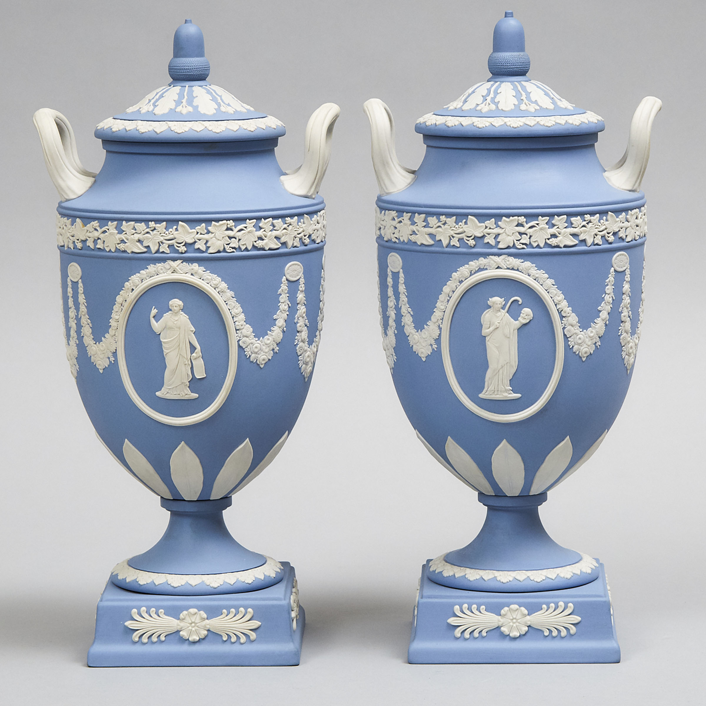 Pair of Wedgwood Blue Jasper Two-Handled Urn-Form Vases with Covers, 20th century