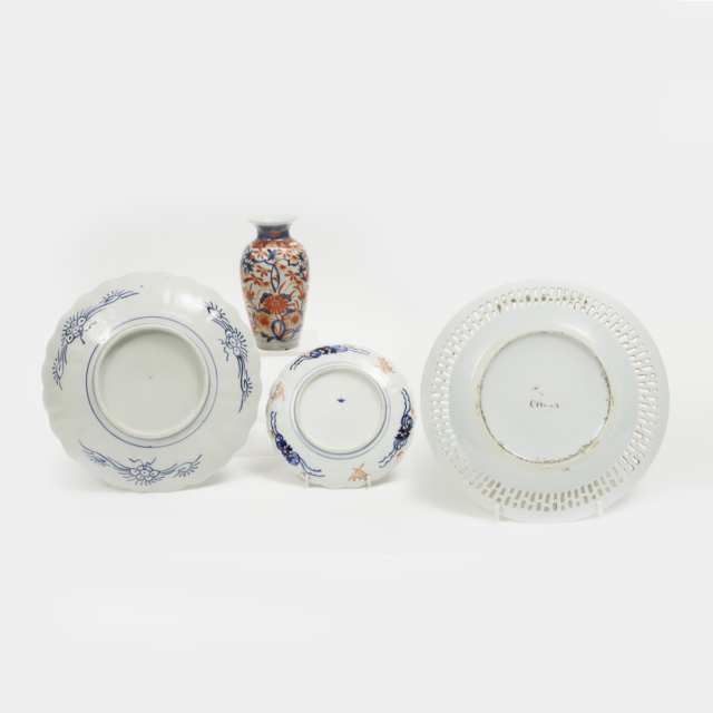 A Group of Three Imari Wares and One Canton Famille Rose Dish, 18/19th Century