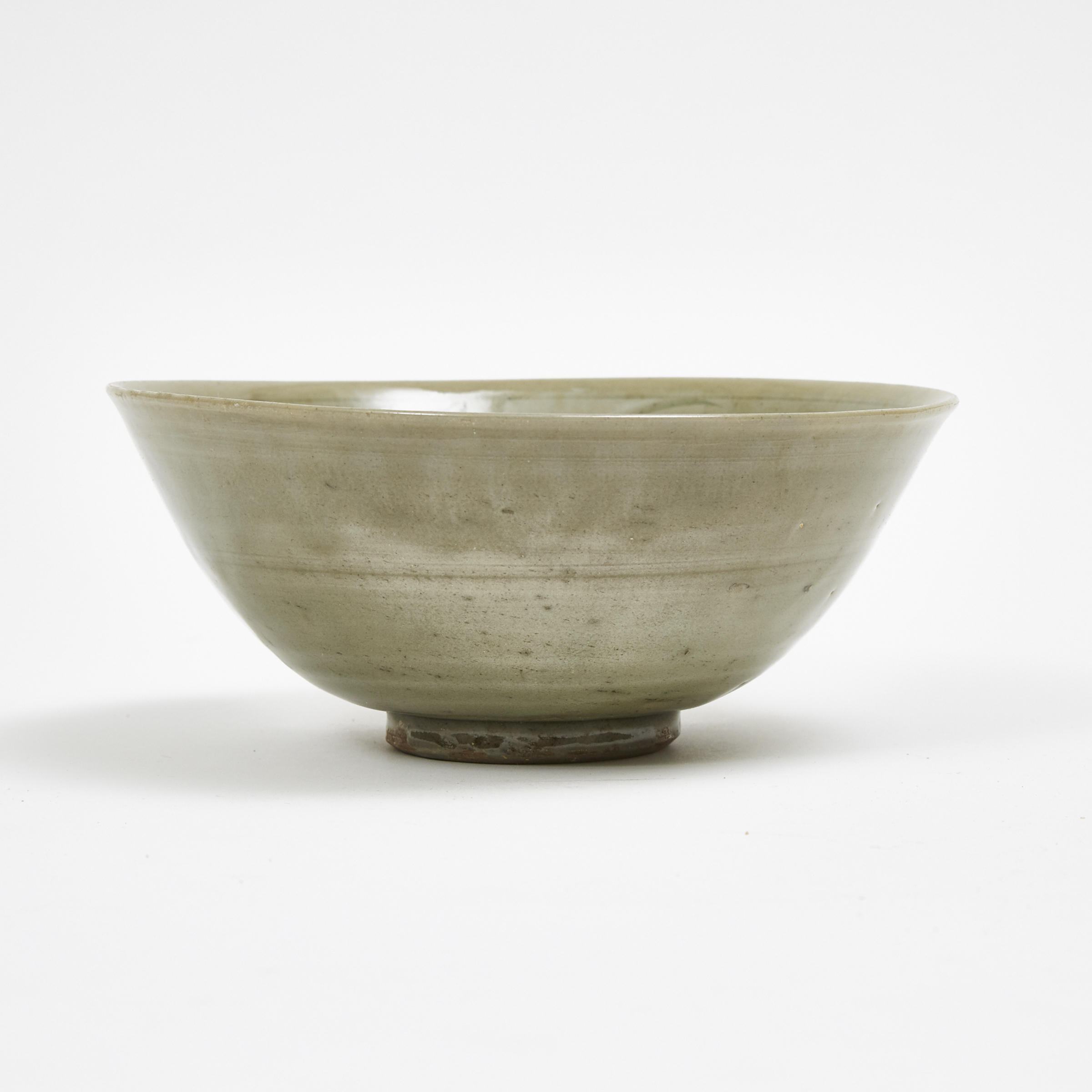 A Longquan Celadon Glazed Bowl, Ming Dynasty