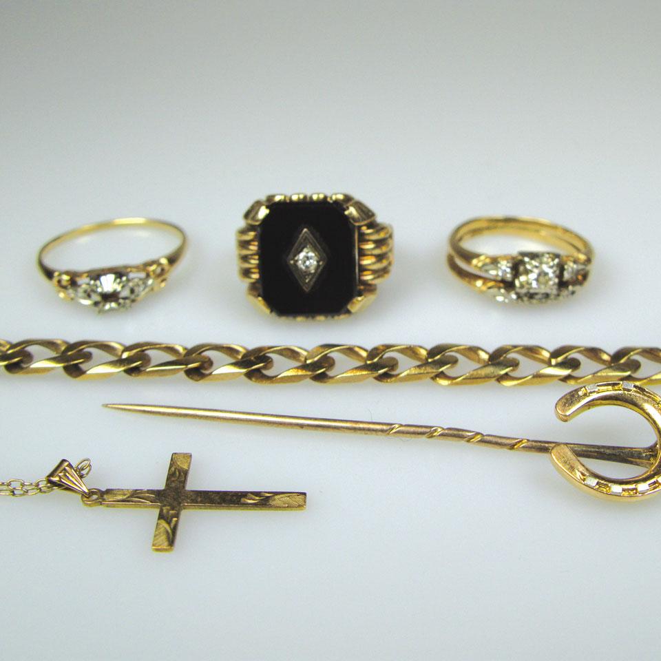 Small quantity of gold jewellery including 3 men’s rings, chain and pendant, etc.